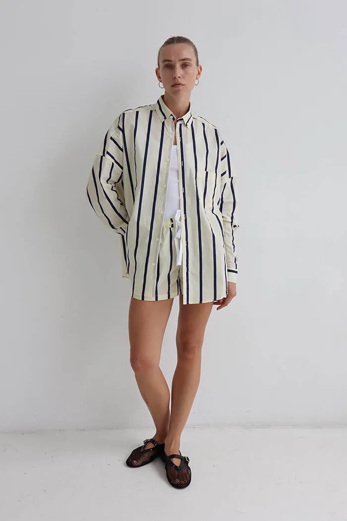 Amalie Shorts Navy