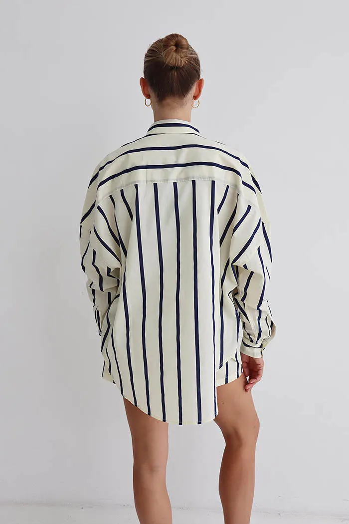 Amalie Shorts Navy