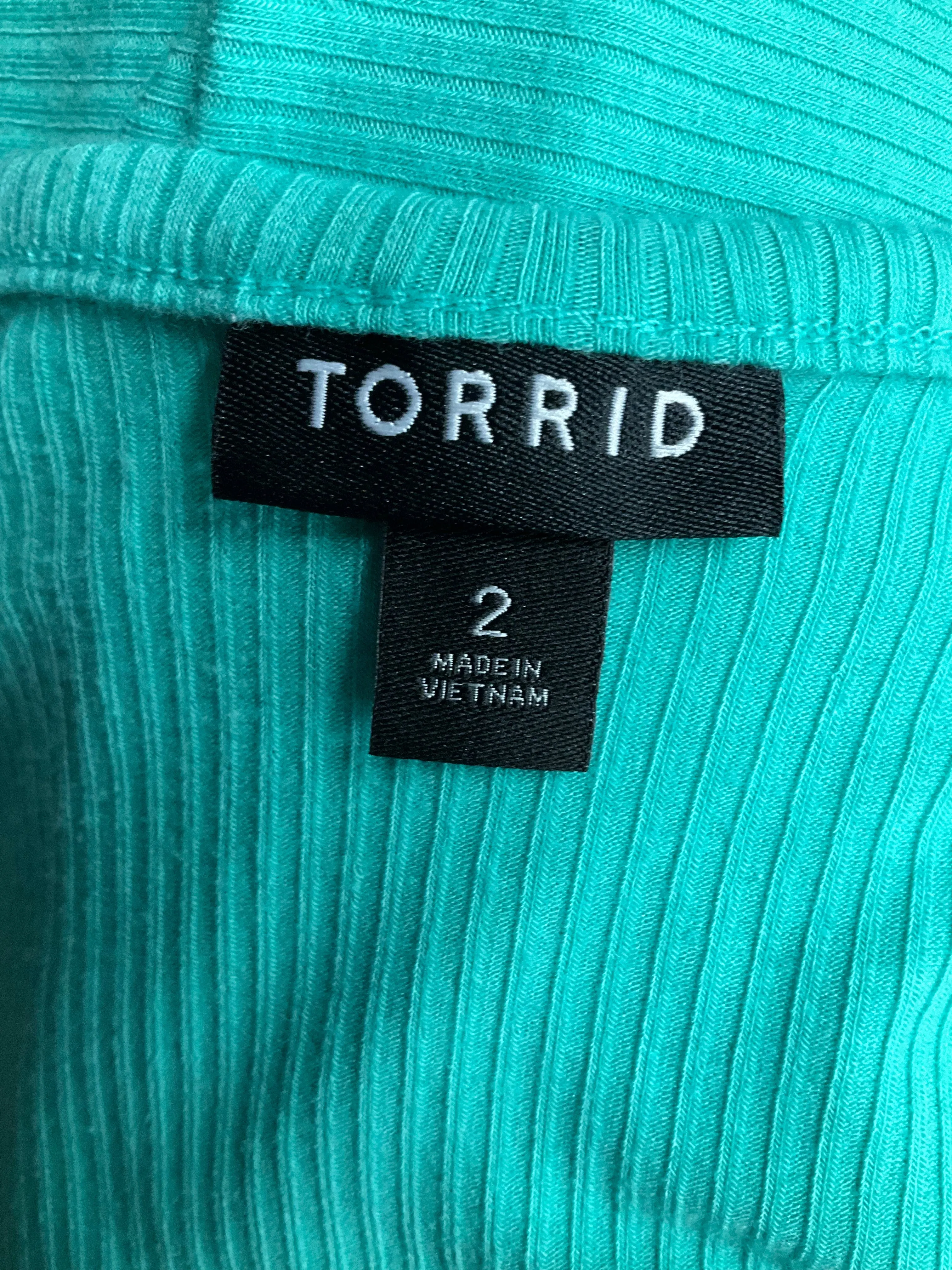 Aqua Top Sleeveless Torrid, Size 2