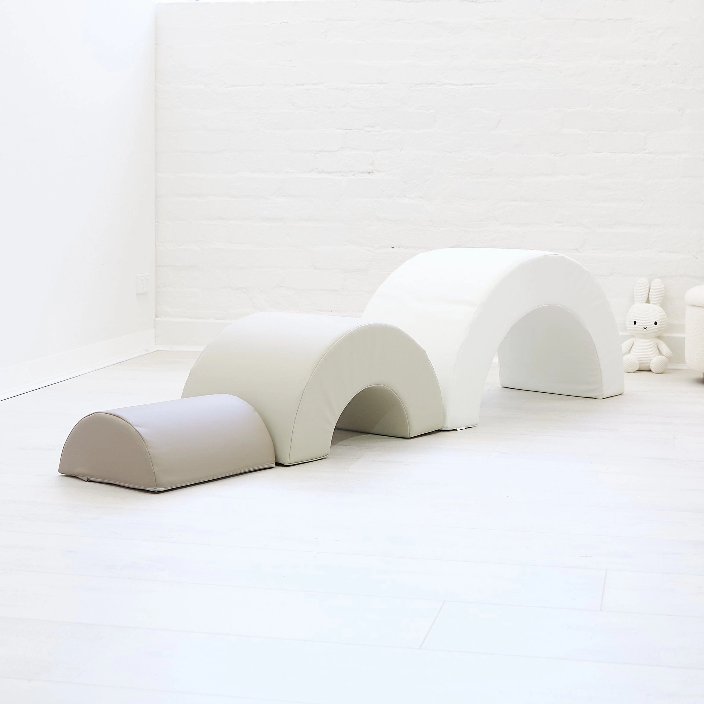 Arch Play Gym
