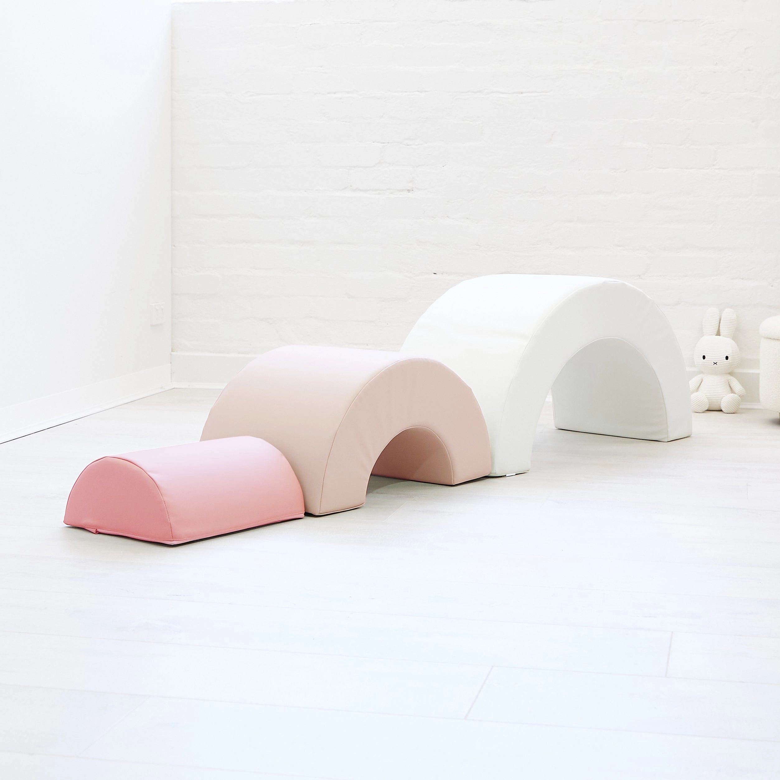 Arch Play Gym