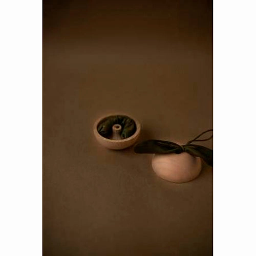 babai Wooden Story From The Nature "Apple & Little Friend"