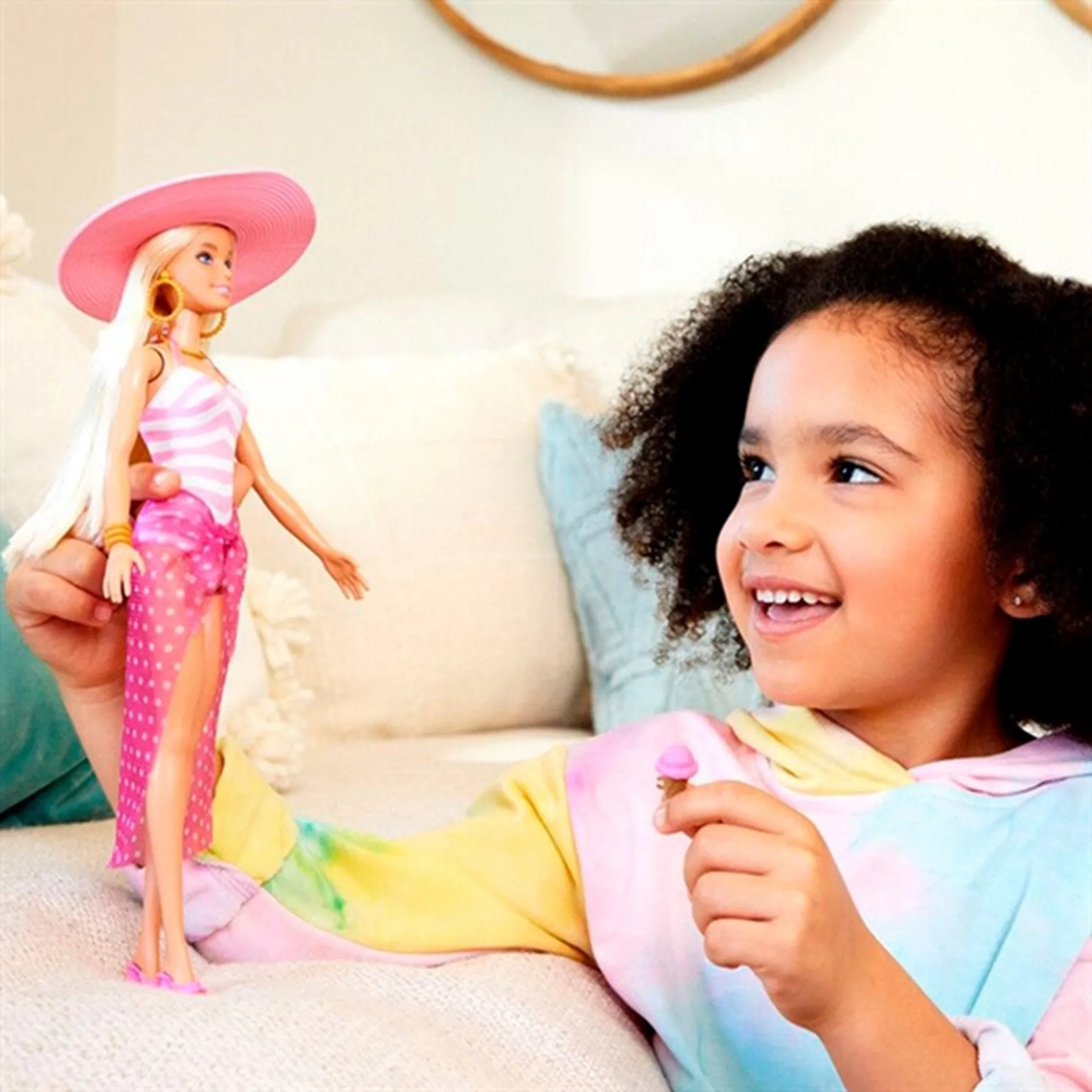 Barbie? Classics Beach Day Barbie