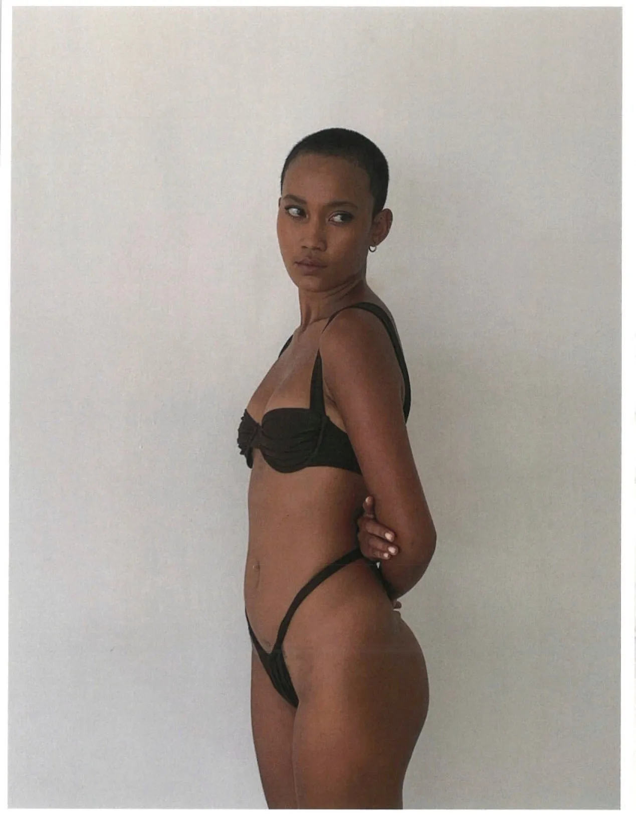 Bare Bottom in Carob