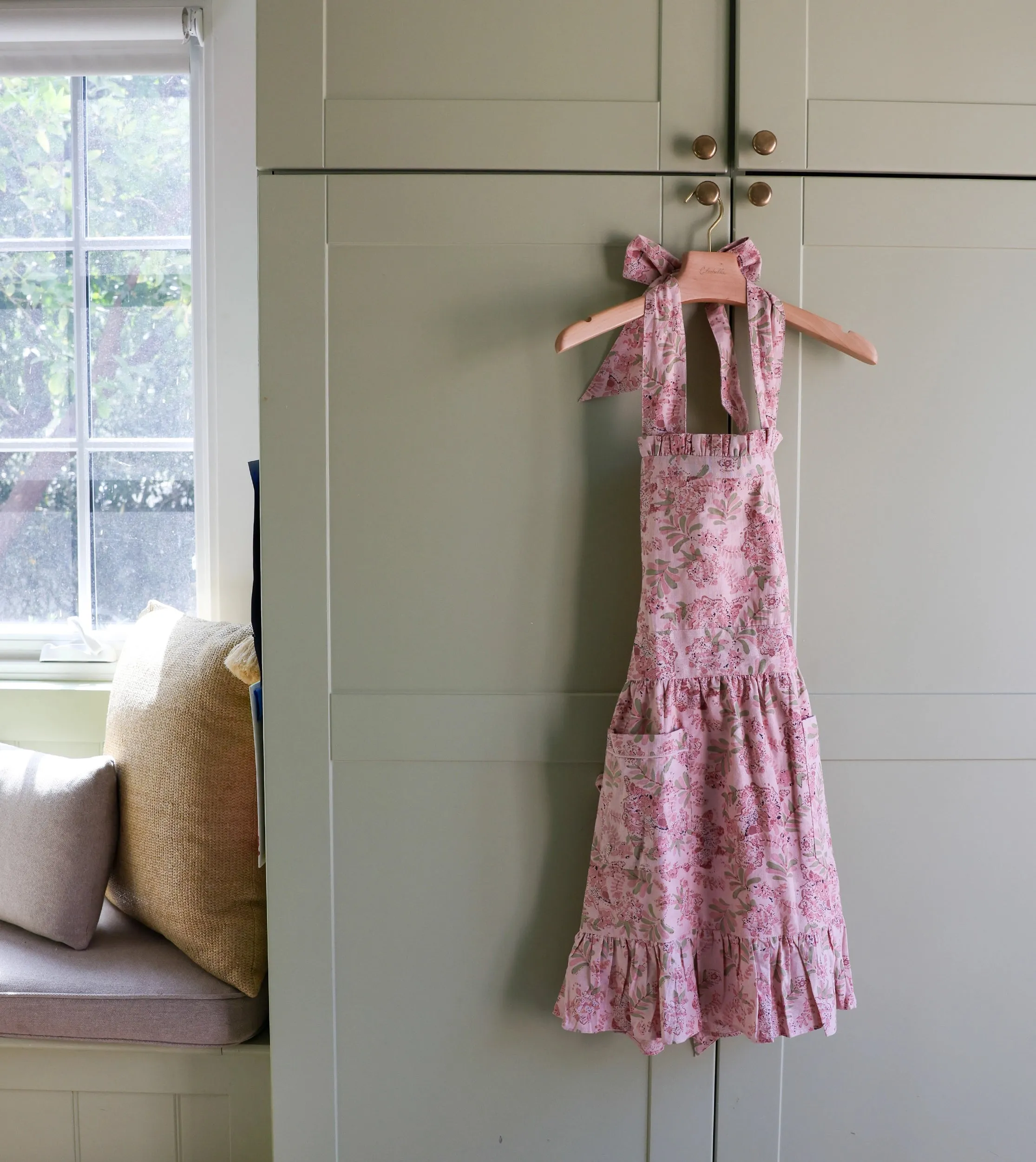 Betty Apron | Sweet Floral