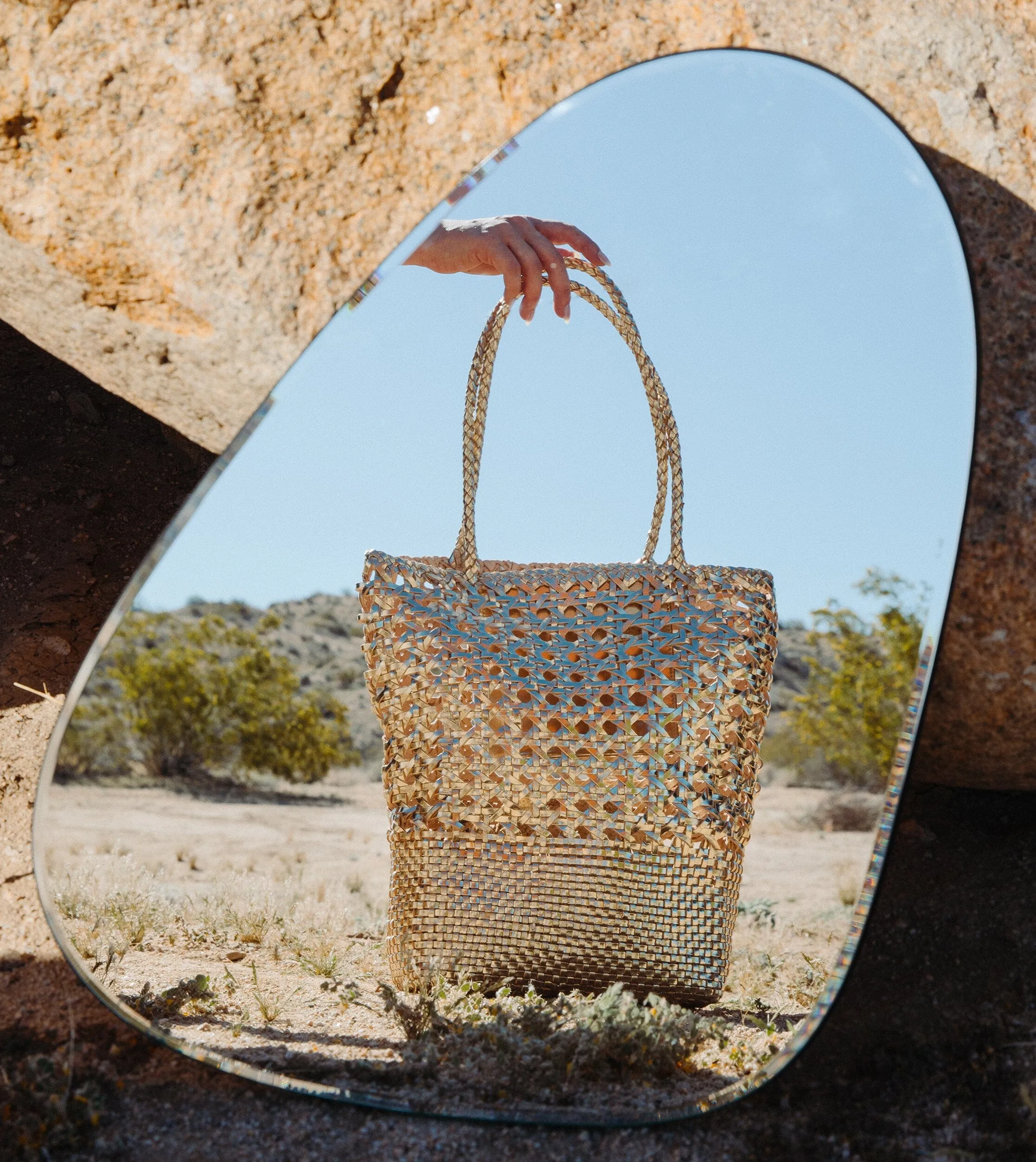 Blaine Weave Tote Bag | Gold
