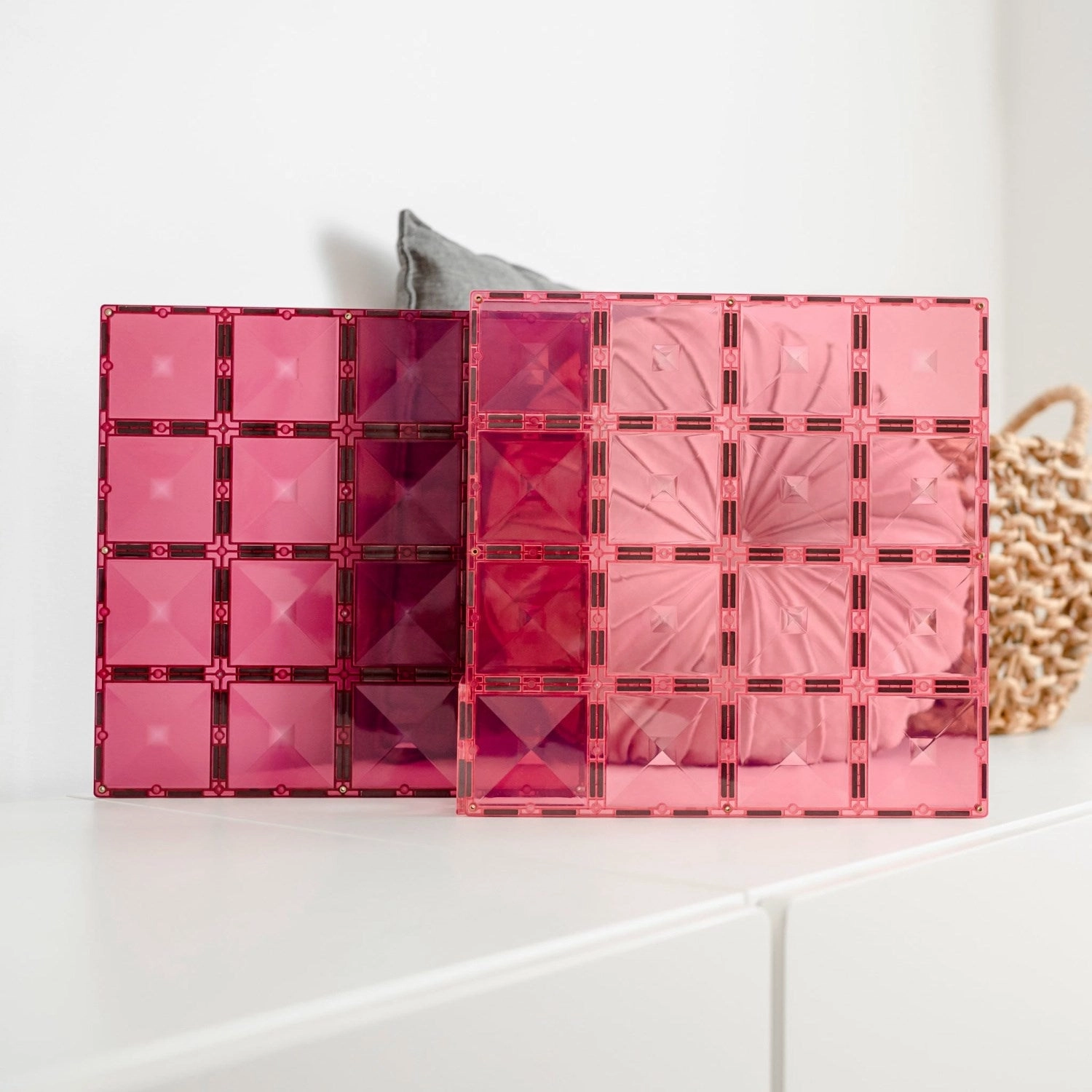 Connetix Pastel Pink & Berry Base Plate 2 Pieces
