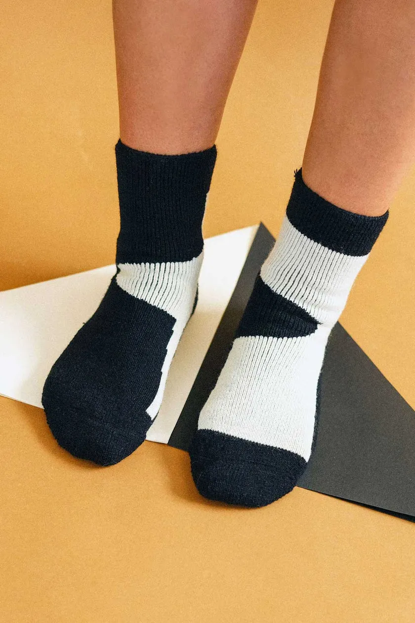 Cozy Socks - Off White/Black