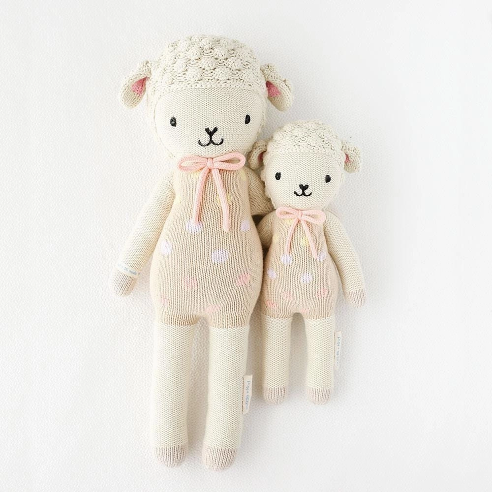 cuddle kind Lucy the lamb Pastel