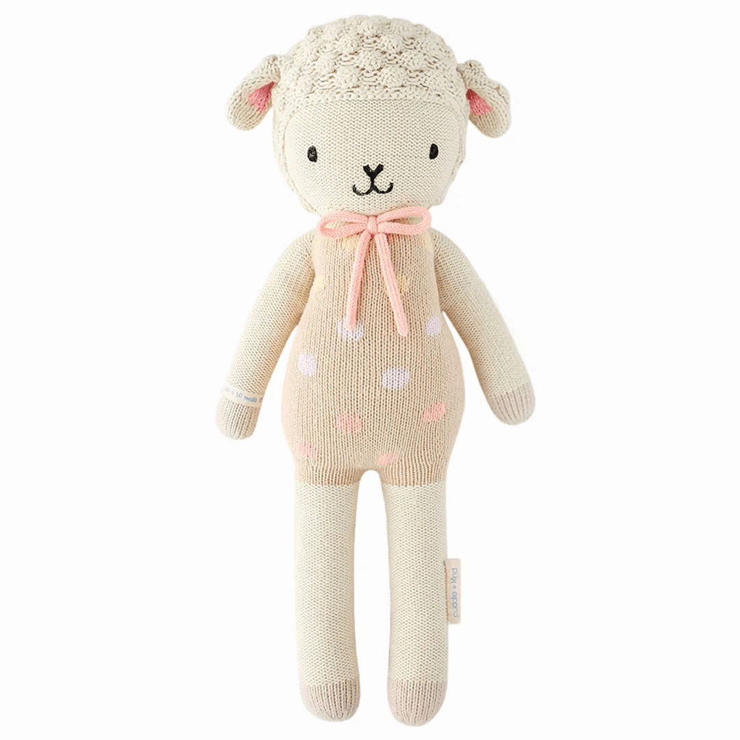 cuddle kind Lucy the lamb Pastel