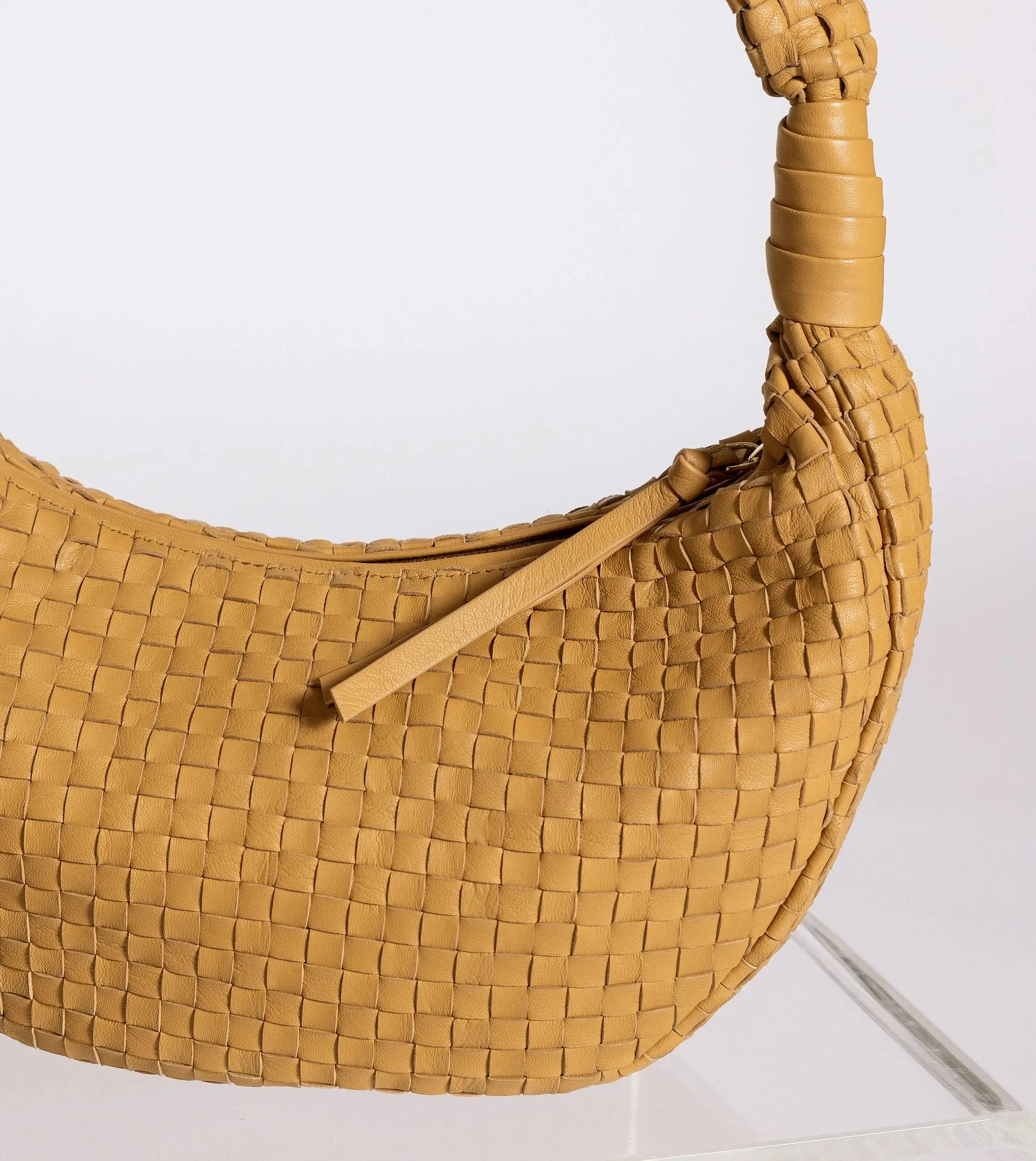 Dylan Woven Handbag | Dark Tan