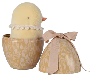 Easter Egg W/Chicken