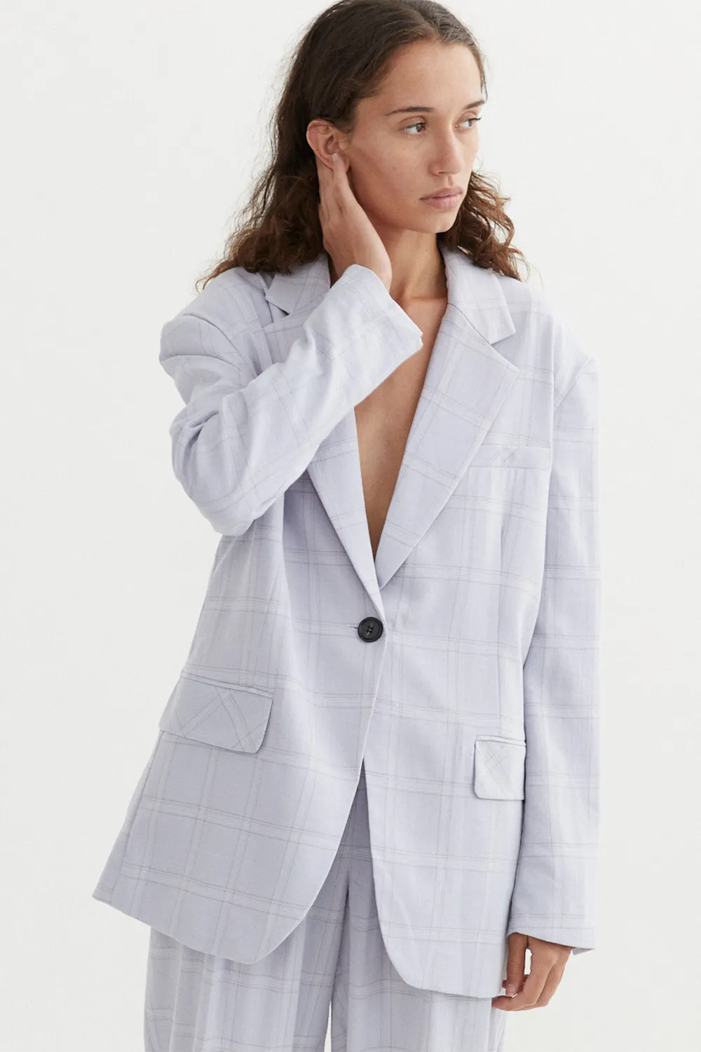 Essie Blazer Grey