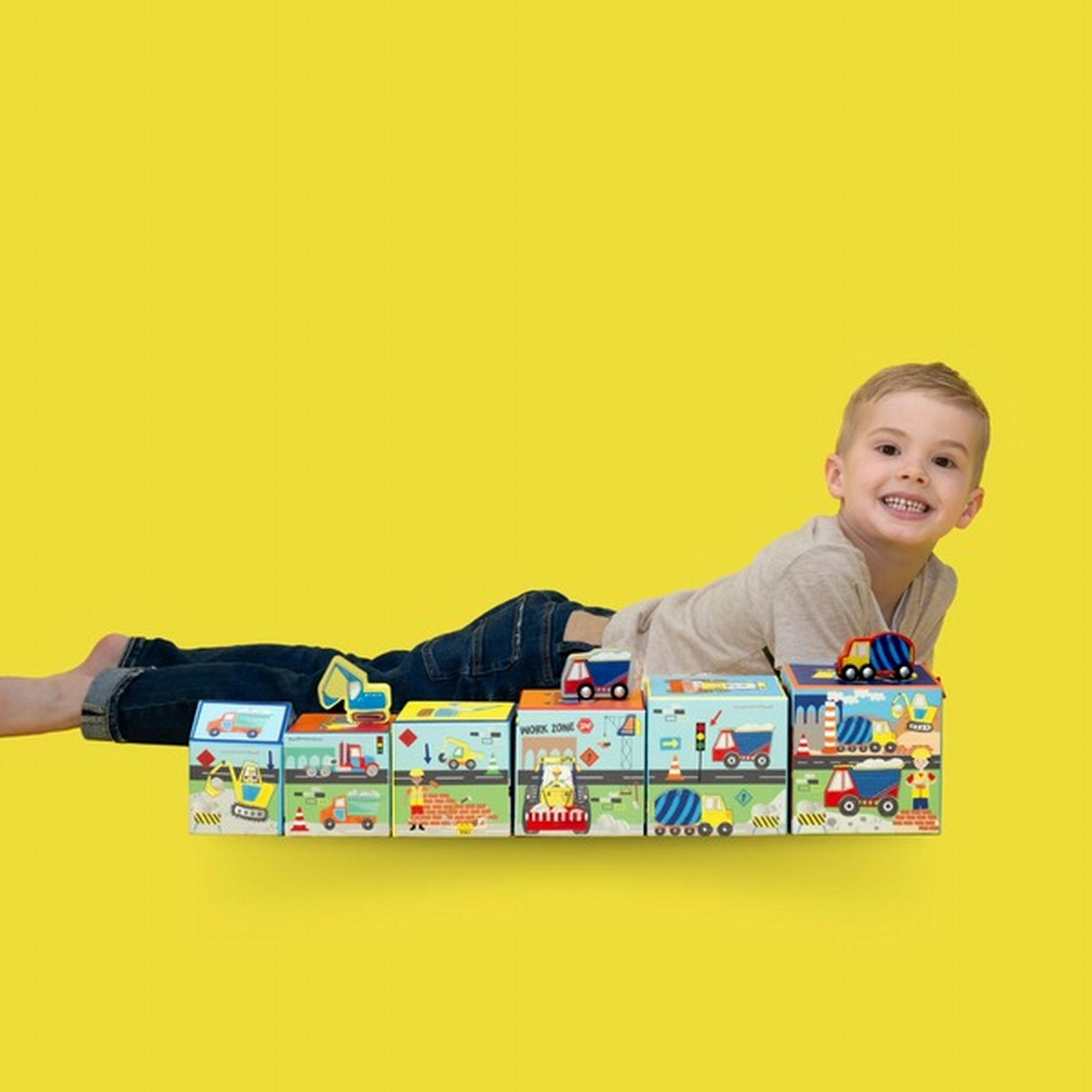 Floss & Rock Stacking Cube Construction
