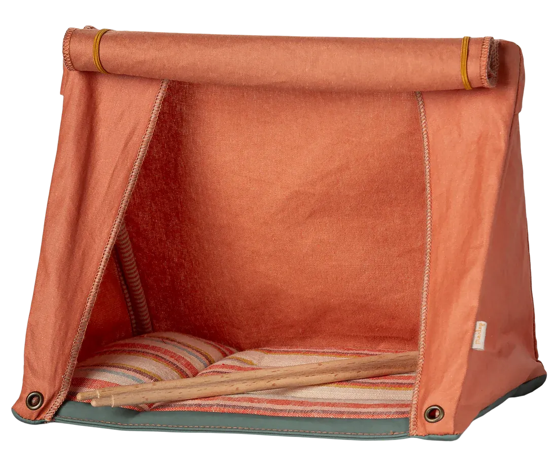 Furniture For Mouse - Happy Camper Tent