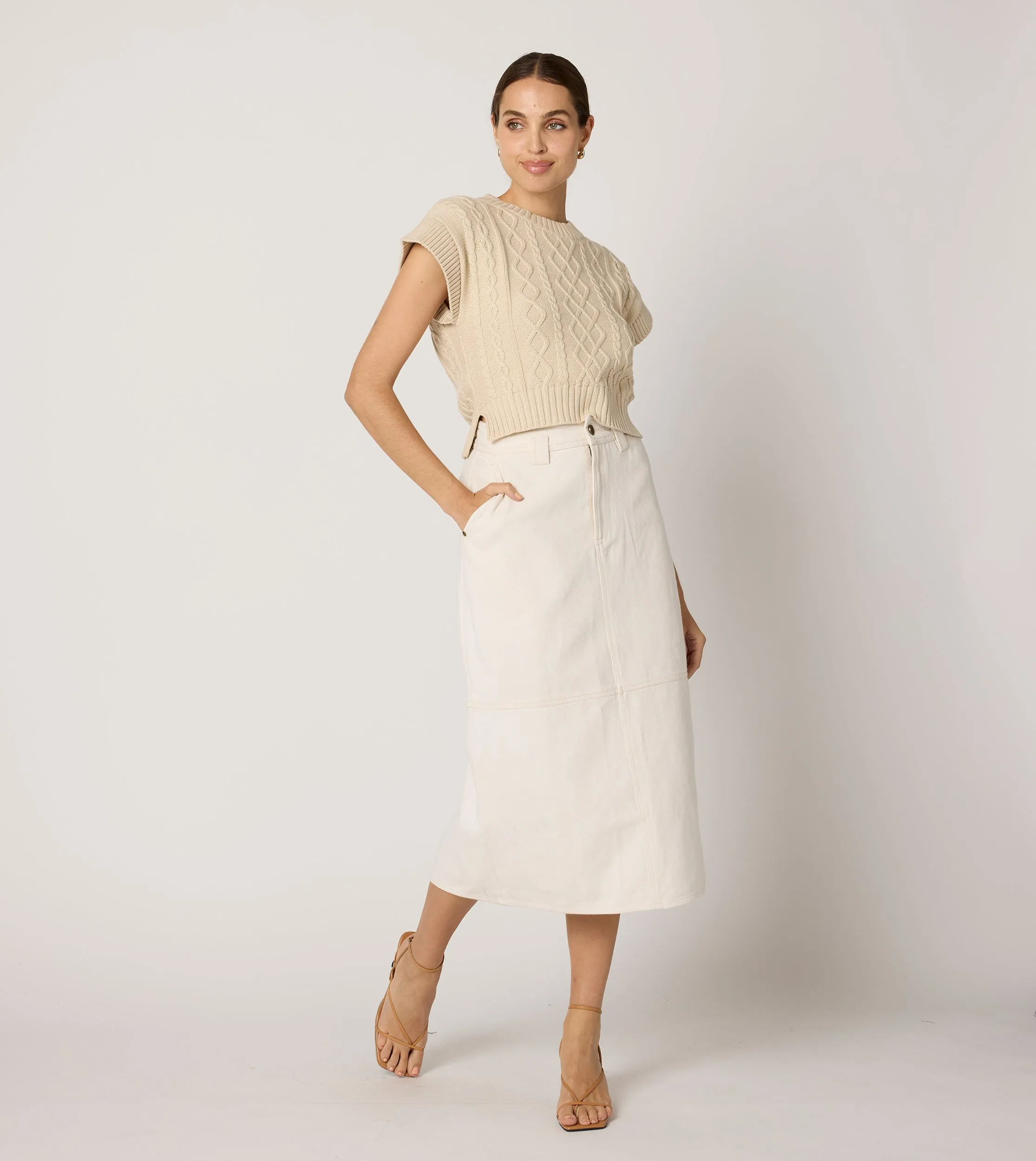 Gigi Cropped Sweater Vest | Cream