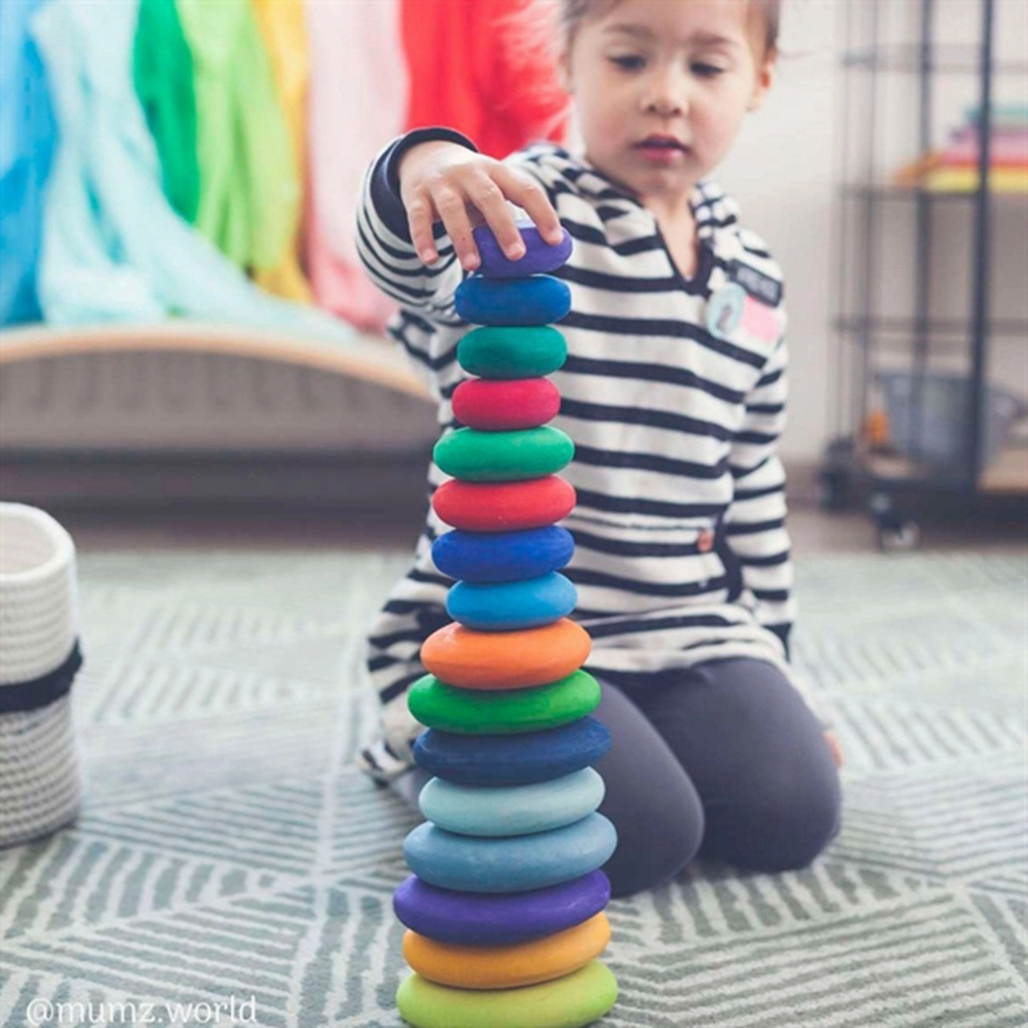 GRIMMS Stacking Tower Fire Pebbles