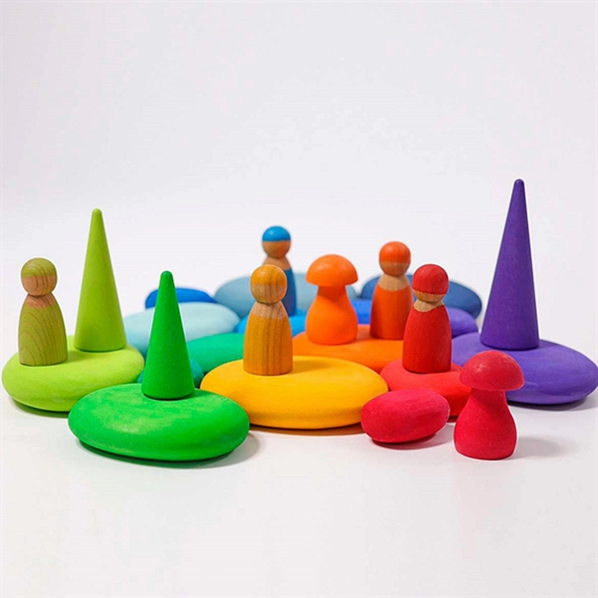 GRIMMS Stacking Tower Fire Pebbles