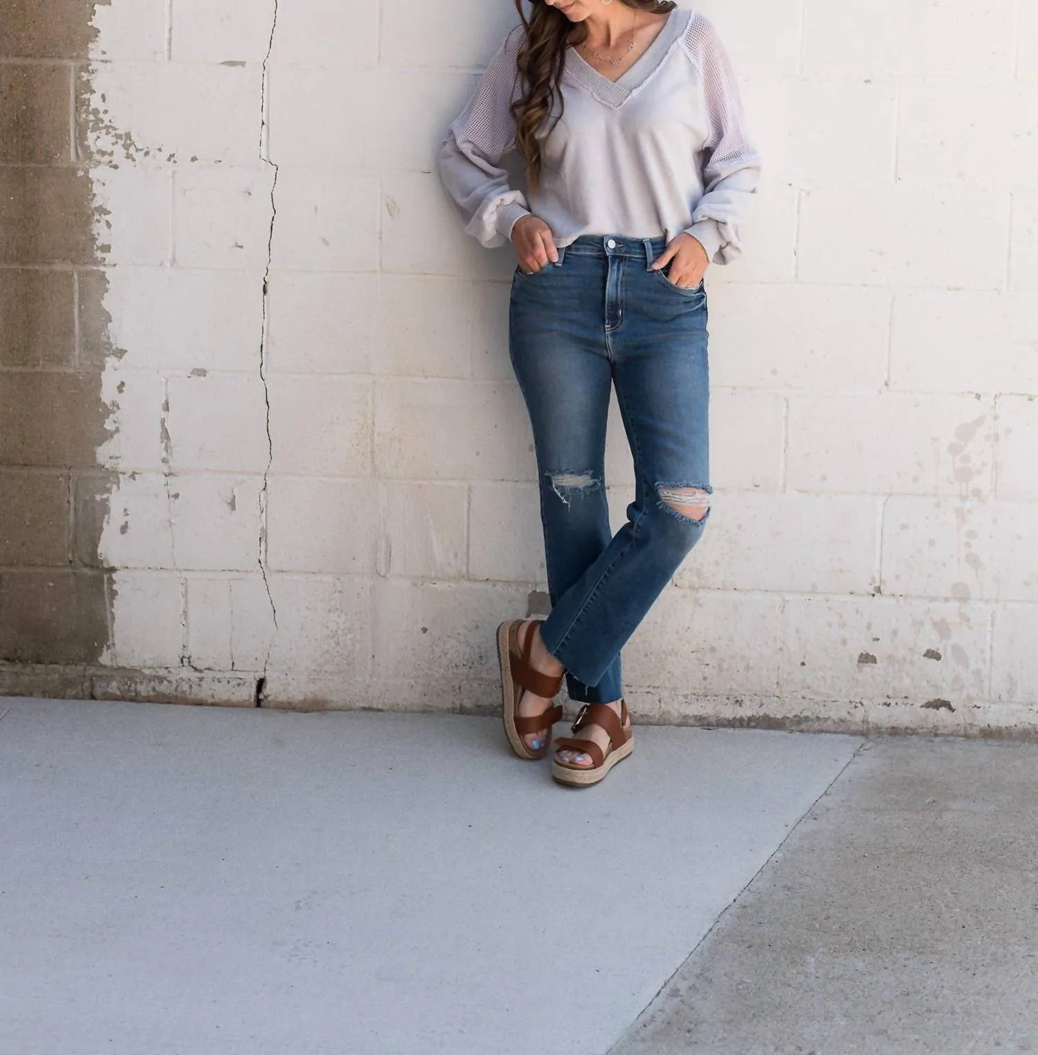 Harley Seamed V-Neck Pullover