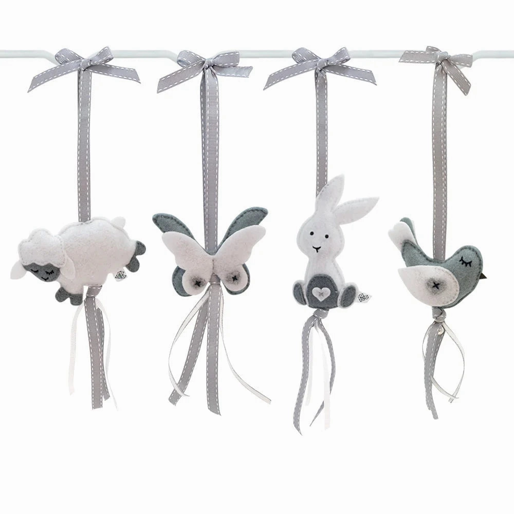 Heartfelt Dingle Dangle Set