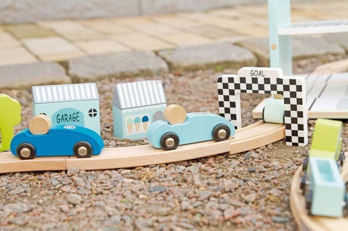 JaBaDaBaDo Toy Car Racing Track