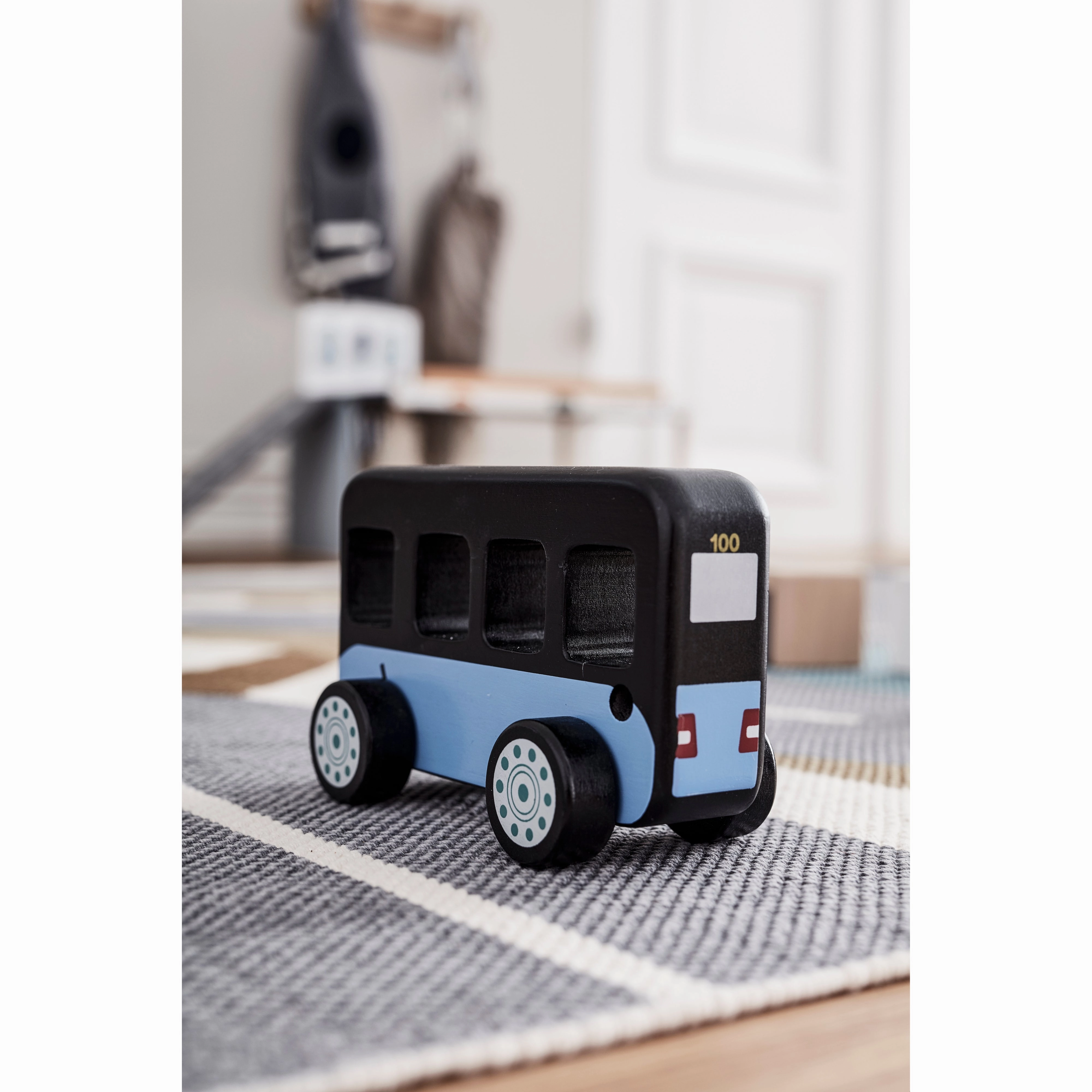 Kid's Concept City Bus Aiden