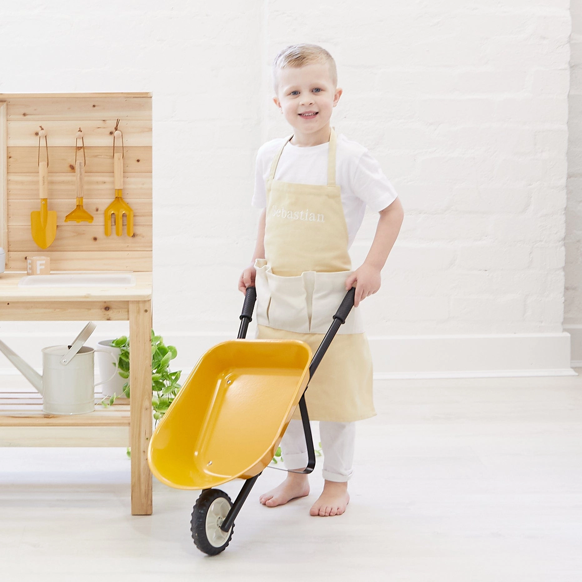 Kids Steel Toy Wheelbarrow