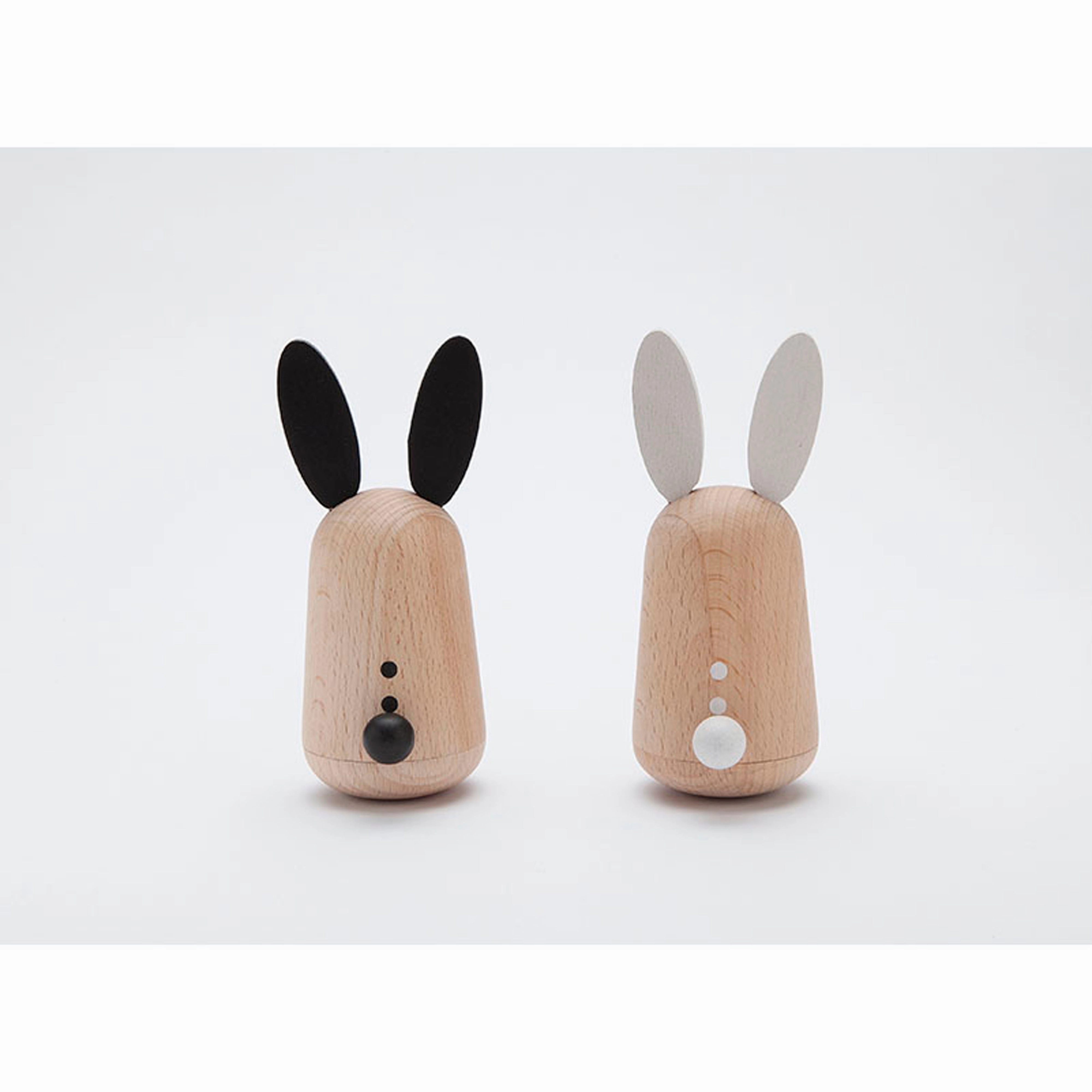 kiko  & gg* A Pair of Loving Musical Rabbits