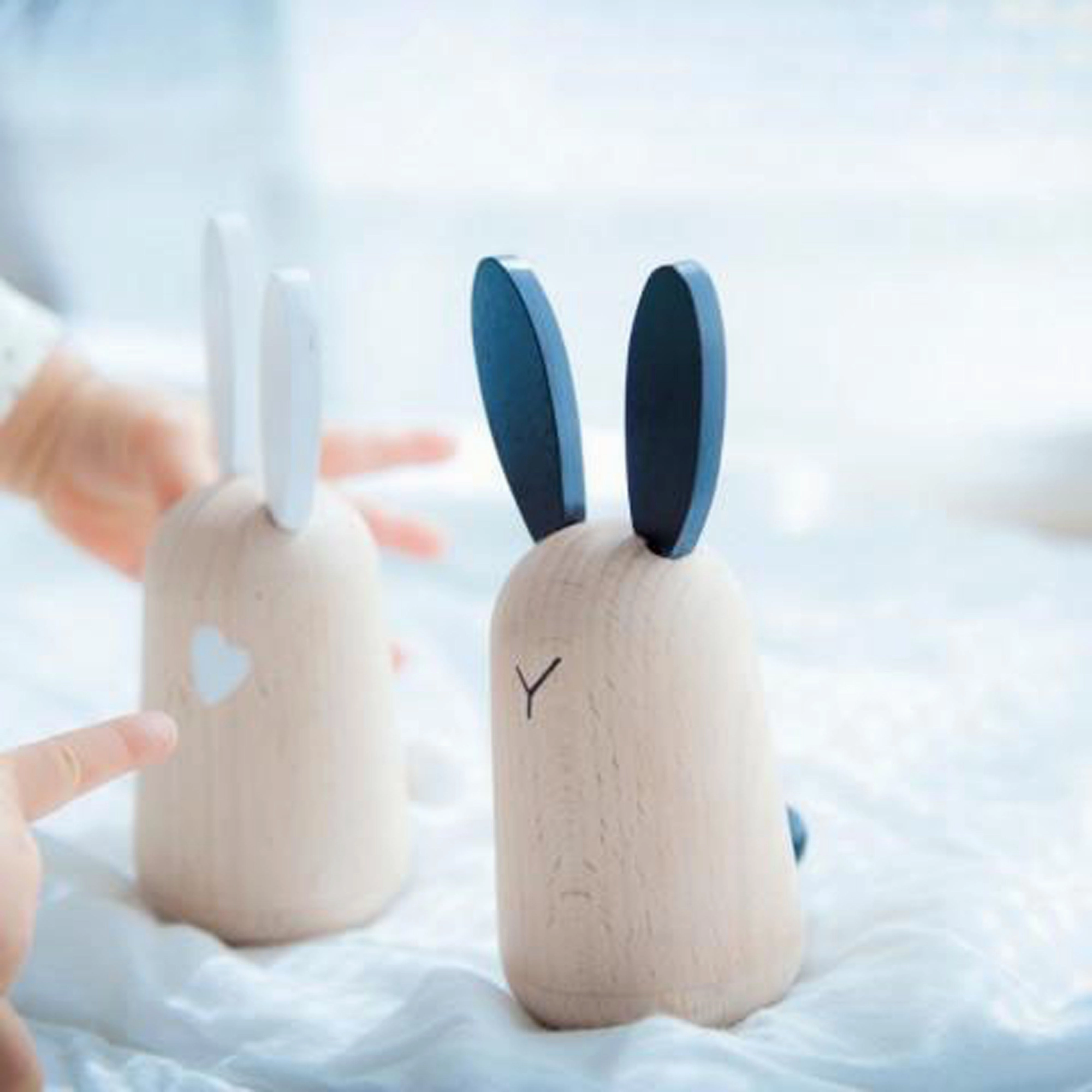 kiko  & gg* A Pair of Loving Musical Rabbits