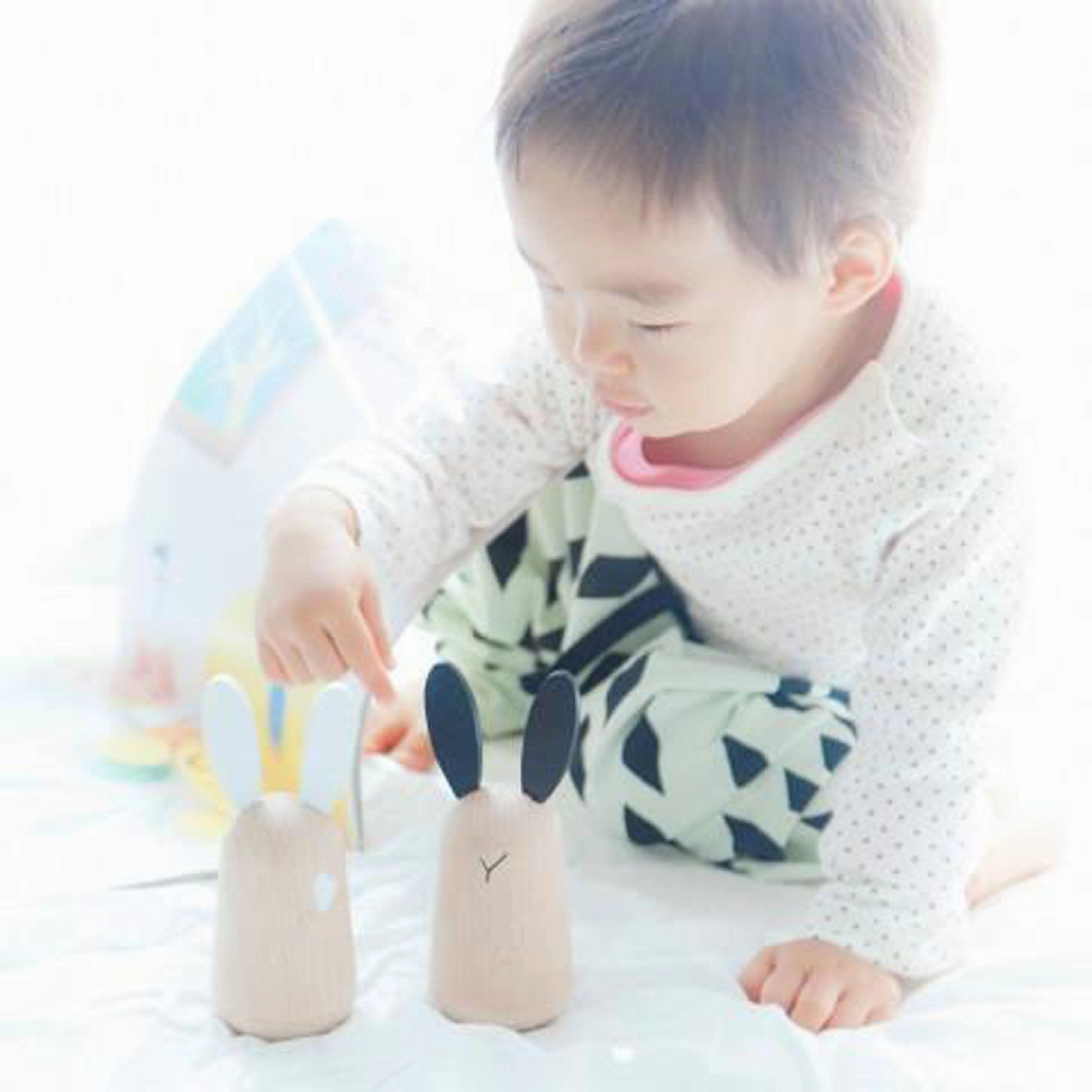 kiko  & gg* A Pair of Loving Musical Rabbits