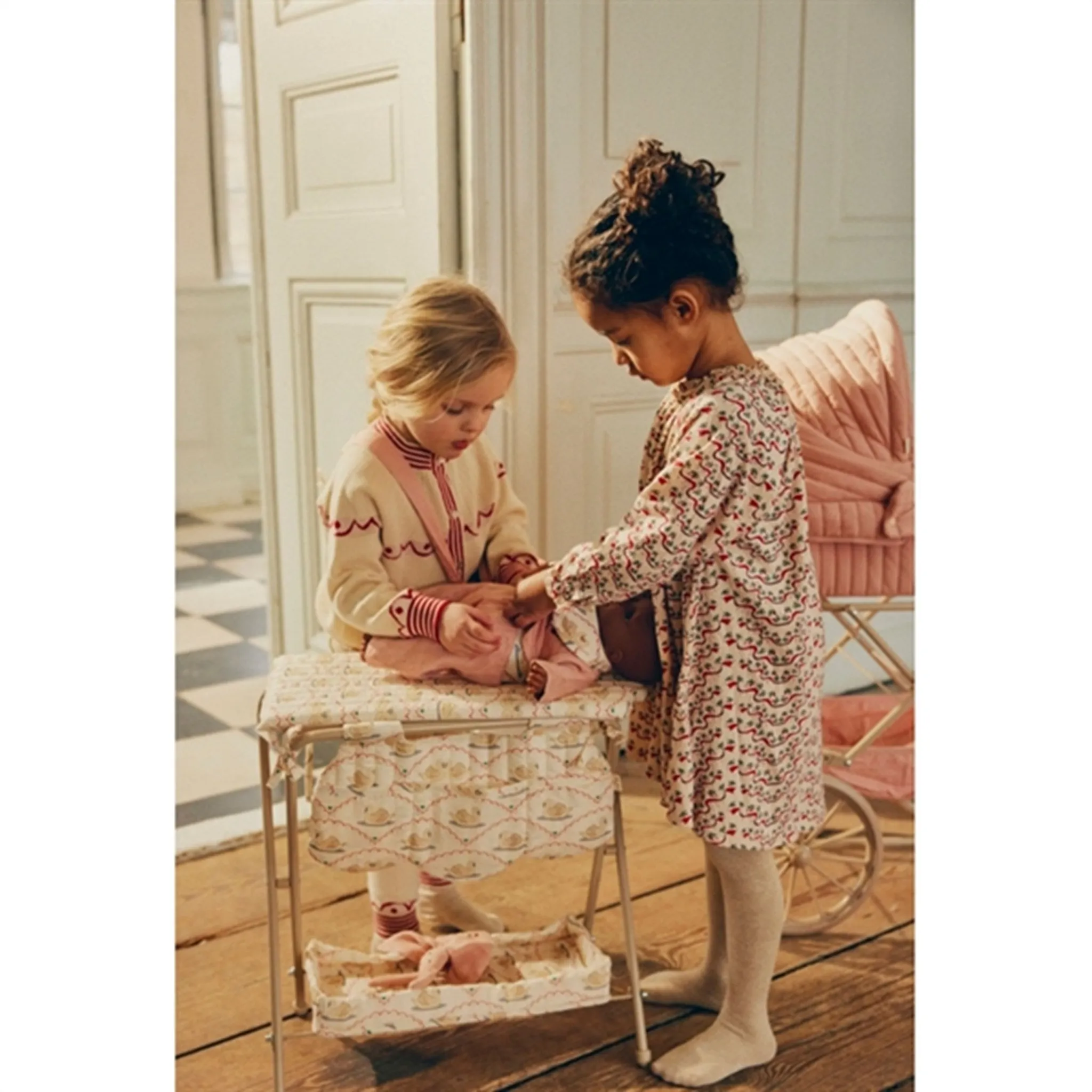 Konges Sl?jd Doll Pram Mahogany Rose