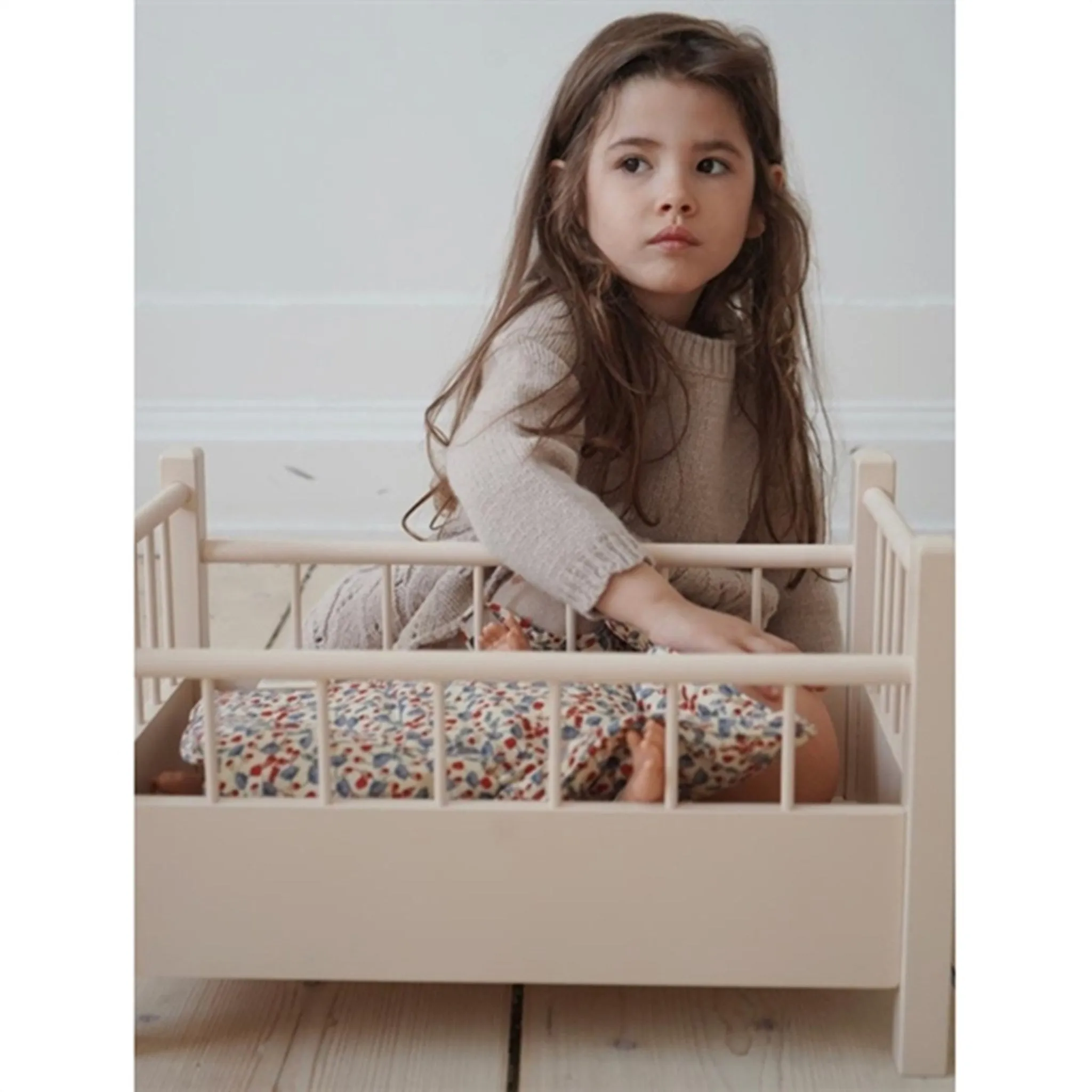 Konges Sl?jd Wooded Doll Bed Ecru