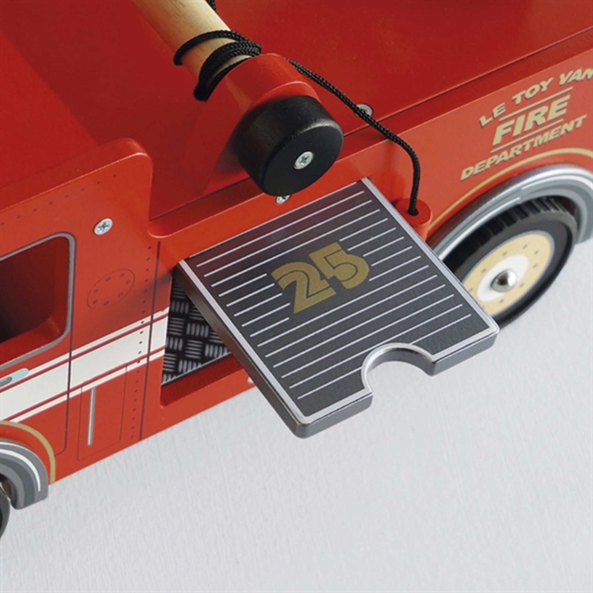 Le Toy Van Fire Engine Set