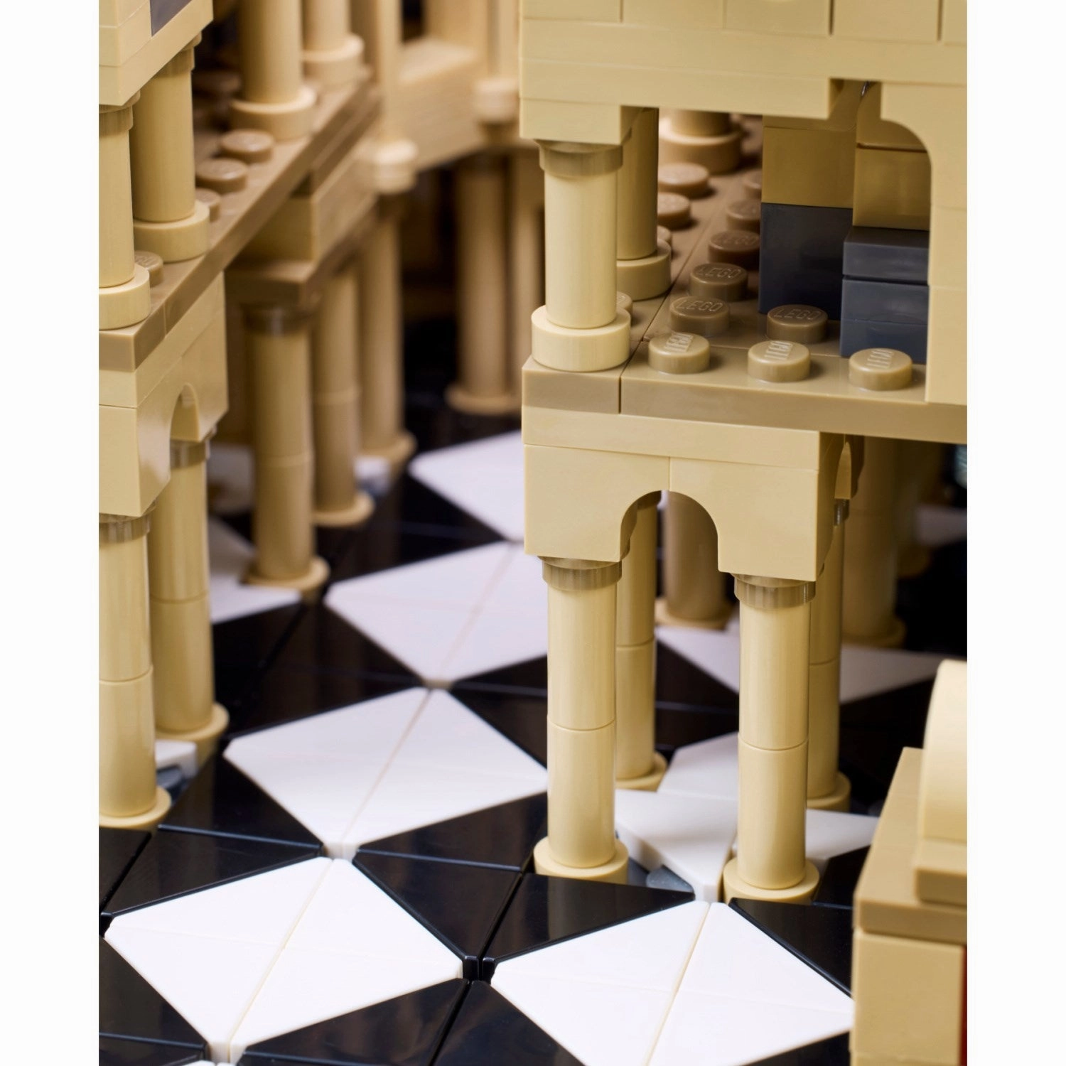 LEGO? Architecture Notre-Dame de Paris