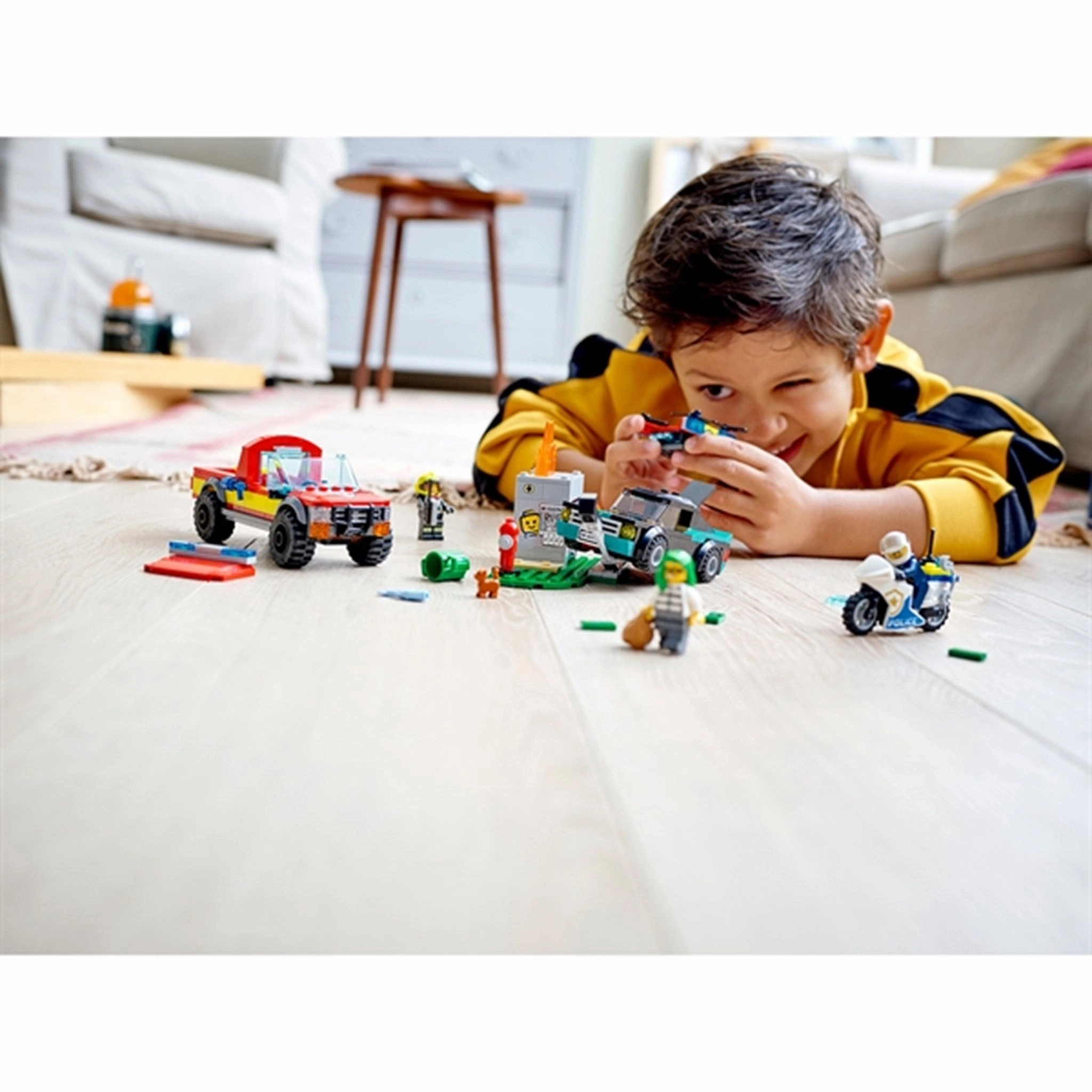LEGO City Fire Rescue & Police Chase