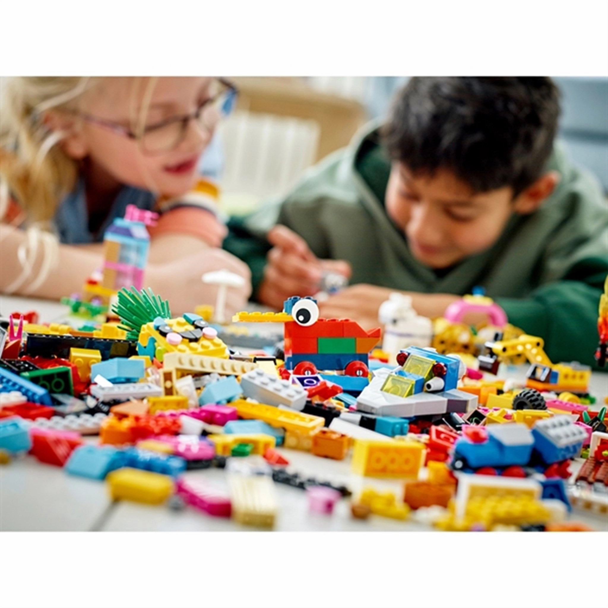 LEGO Classic 90 Years of Play