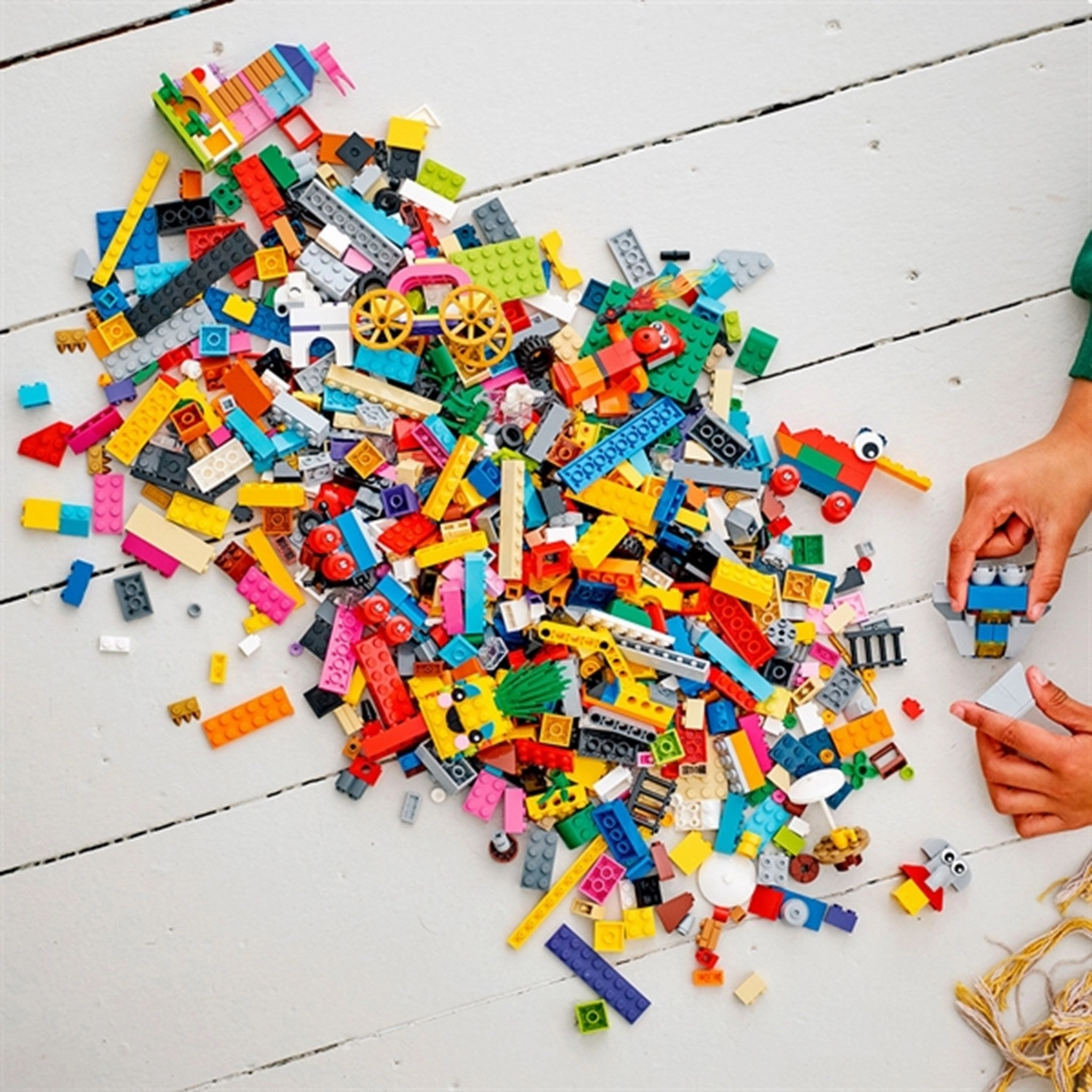LEGO Classic 90 Years of Play
