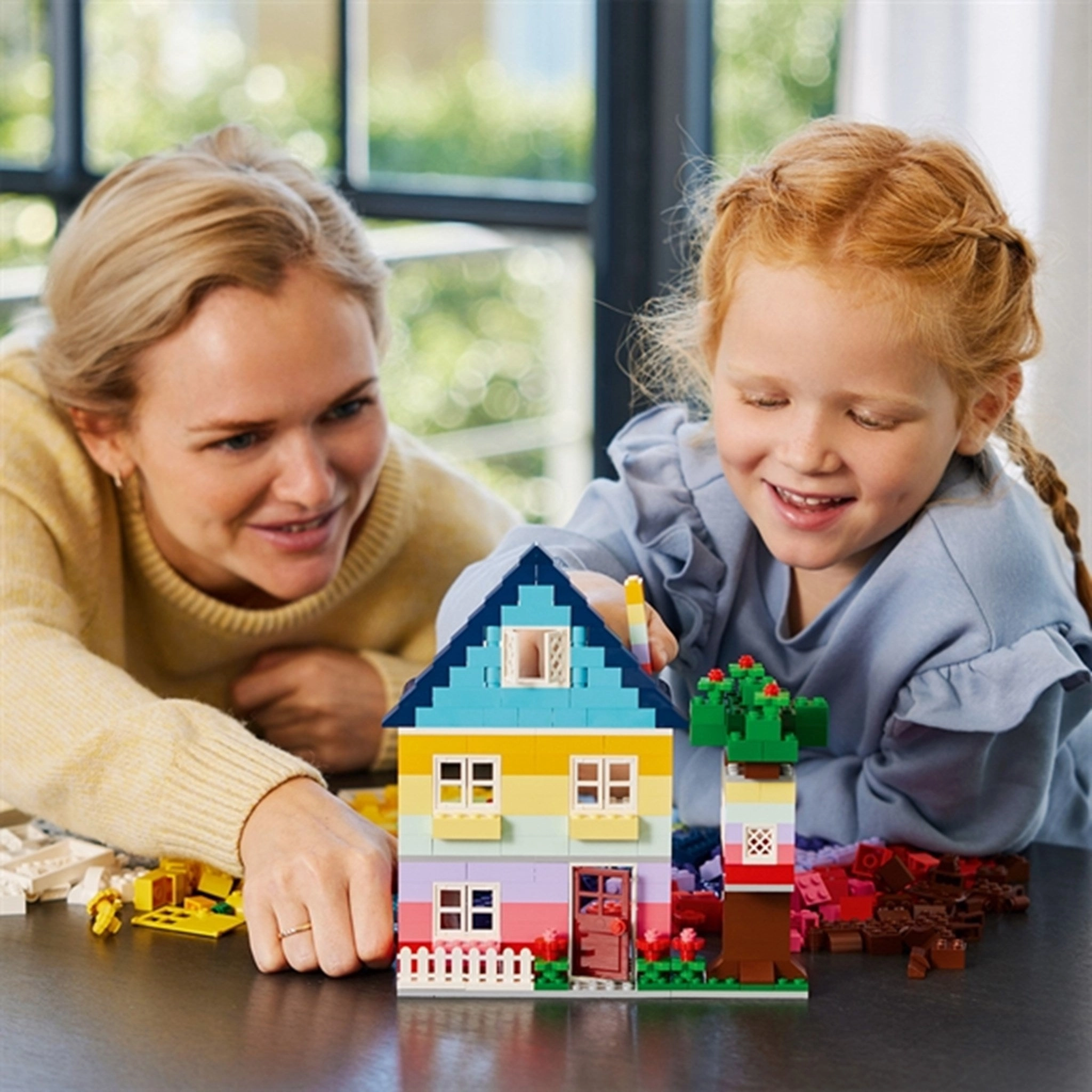 LEGO? Classic Creative Houses
