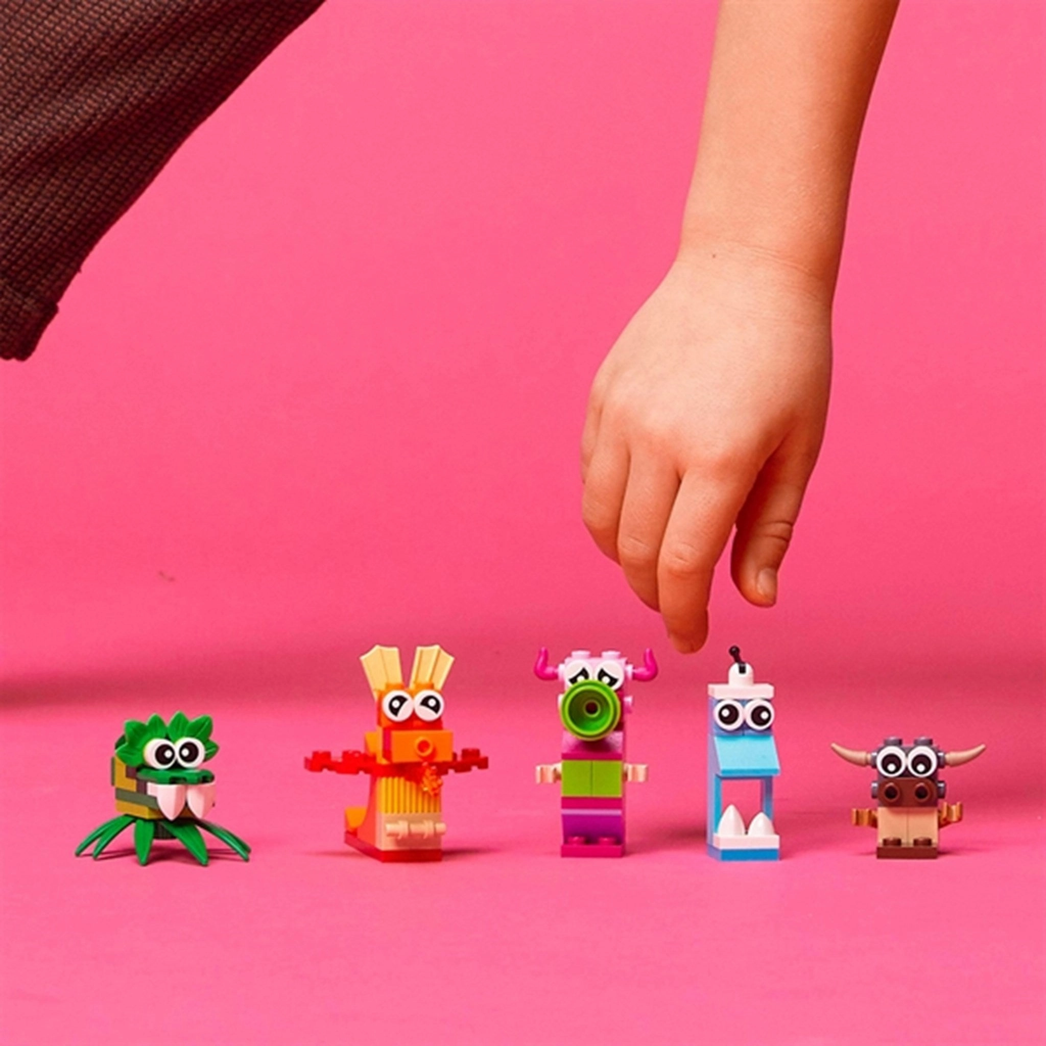LEGO Classic Creative Monsters