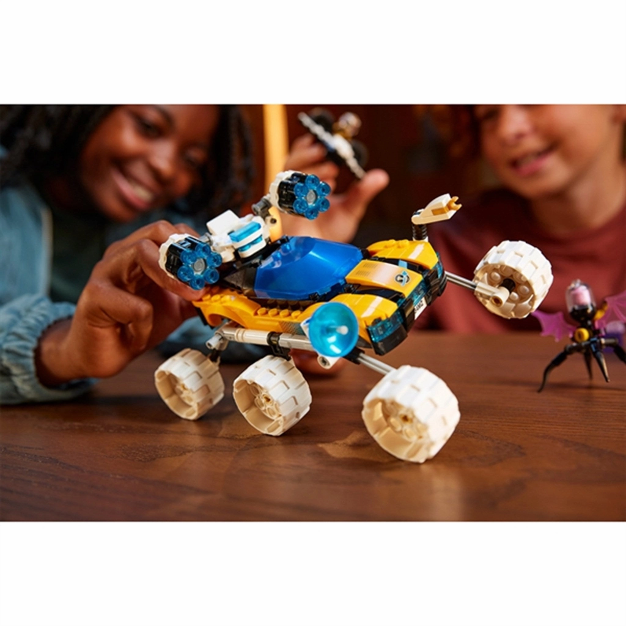 LEGO? DREAMZzz? Mr. Oz's Space Car