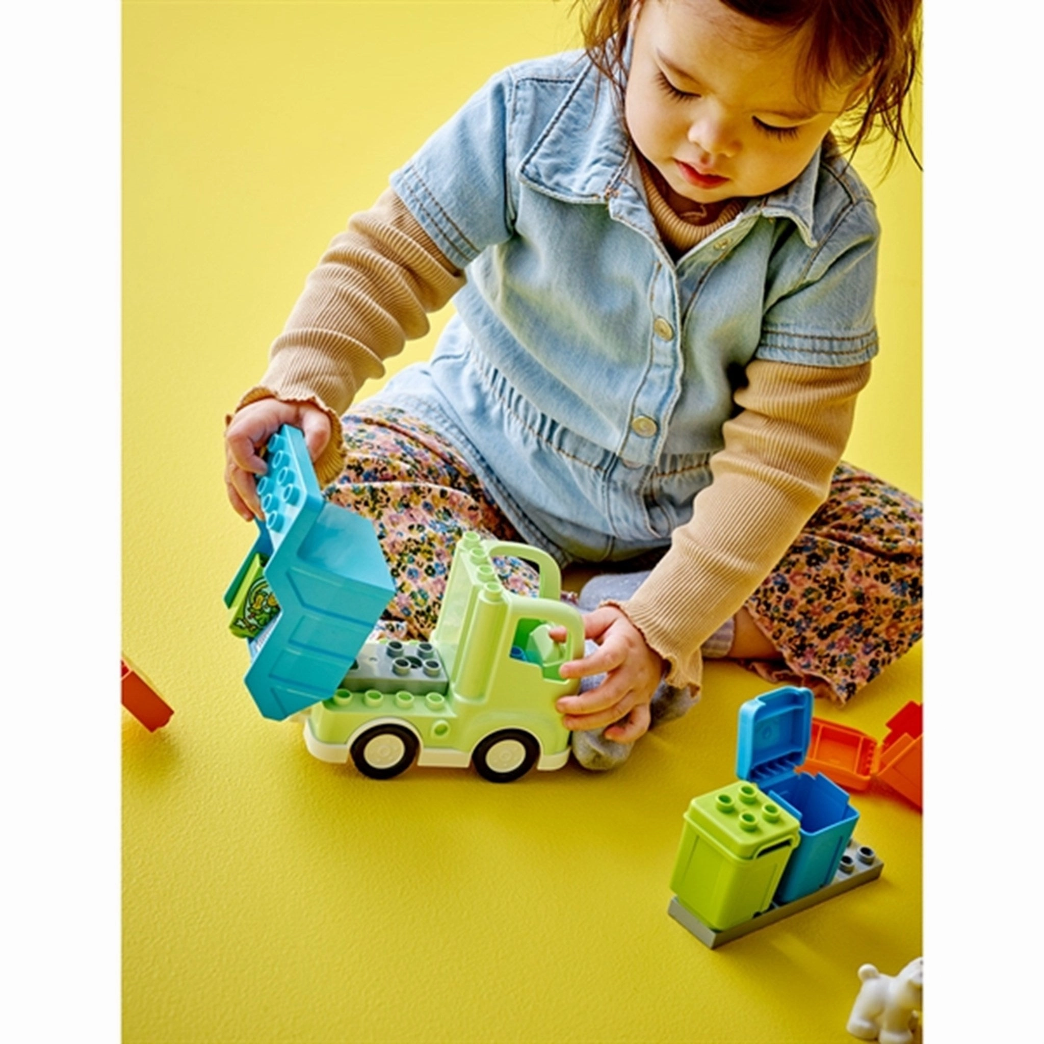 LEGO DUPLO Recycling Truck