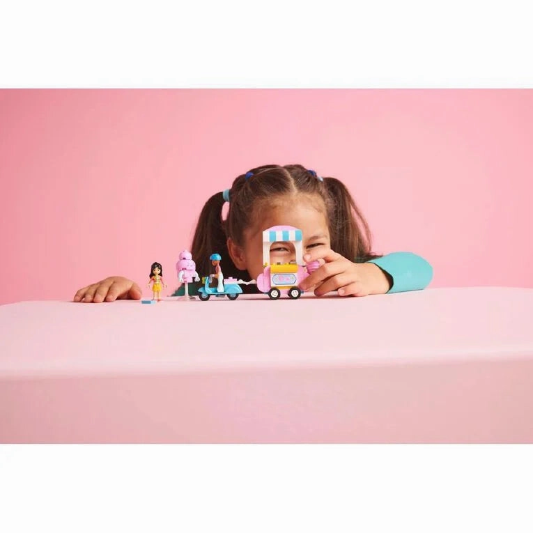 LEGO Friends Candyfloss stand and scooter 42643