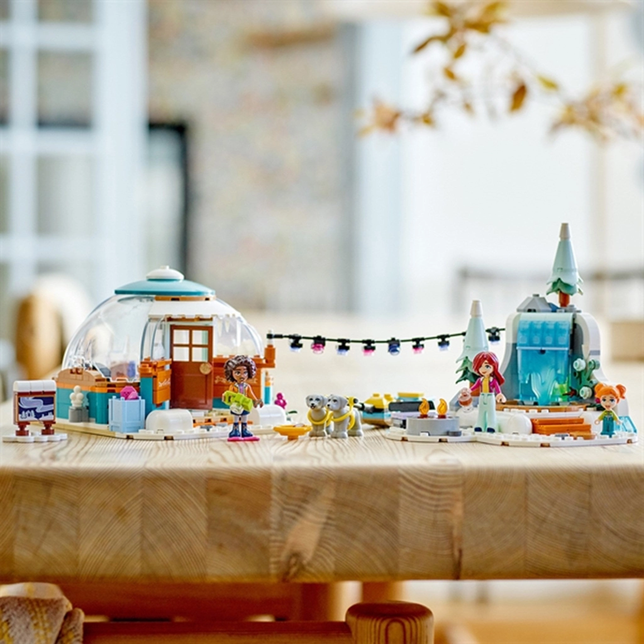 LEGO Friends Igloo Holiday Adventure