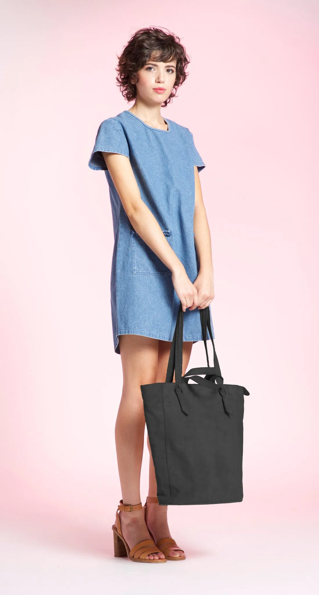 Lightweight Vegan Tote - Black