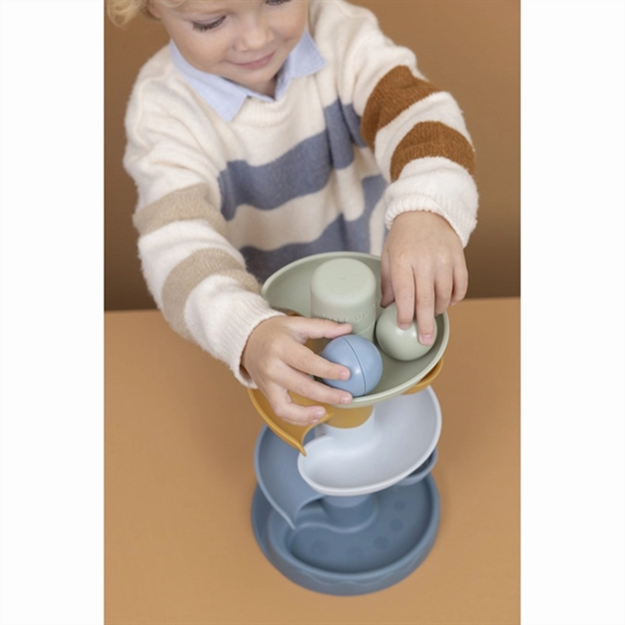 Little Dutch Baby Roll Ball - Bl
