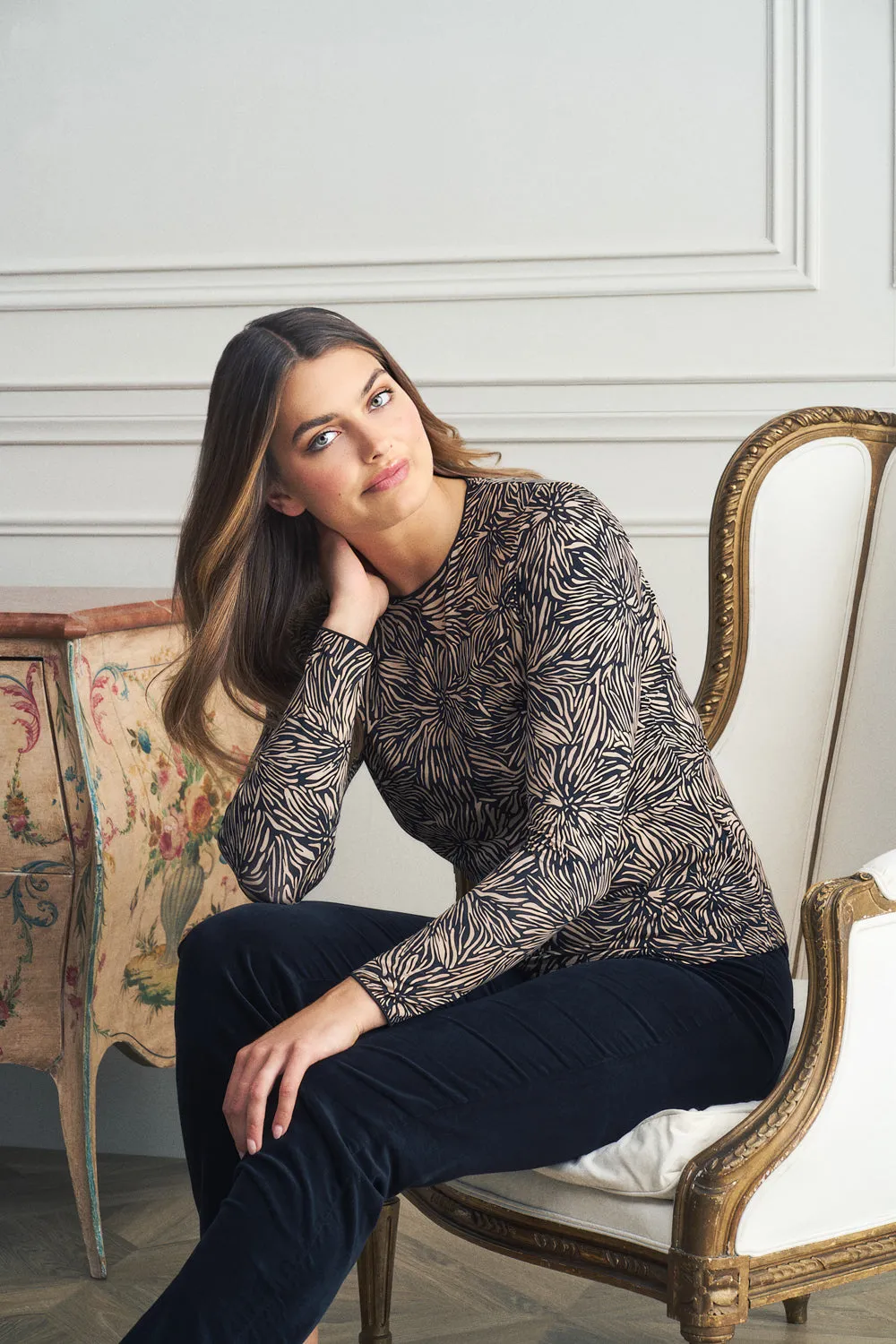 Long Sleeve Crew Neck Top - Woodcut Print