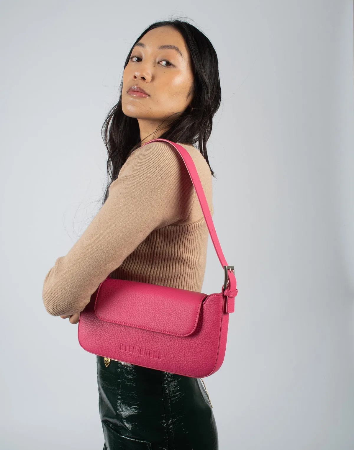 Luxe Buckle Bag - Fuschia