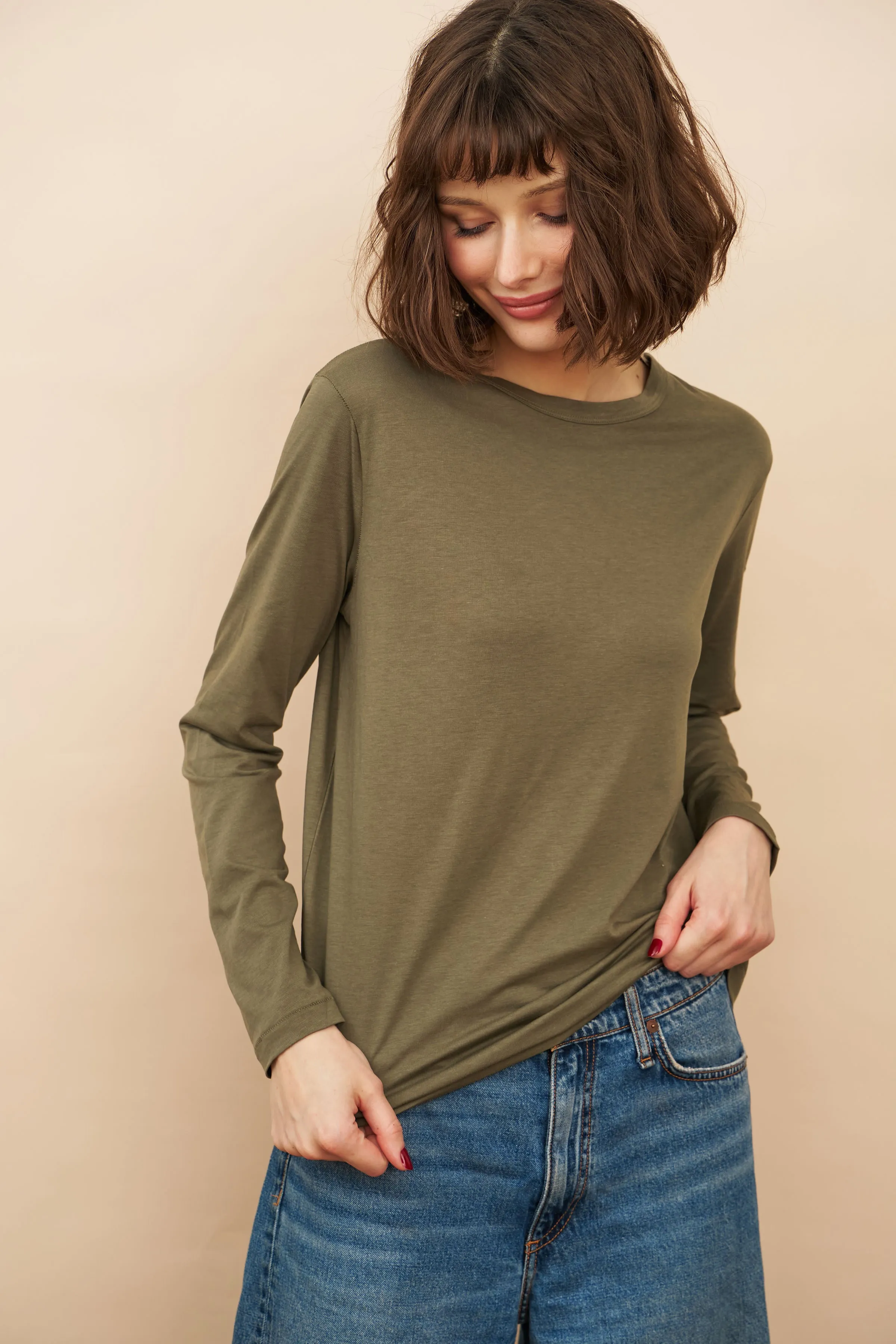 Lyocell Cotton Long Sleeve Semi Relaxed Crewneck in Lichen