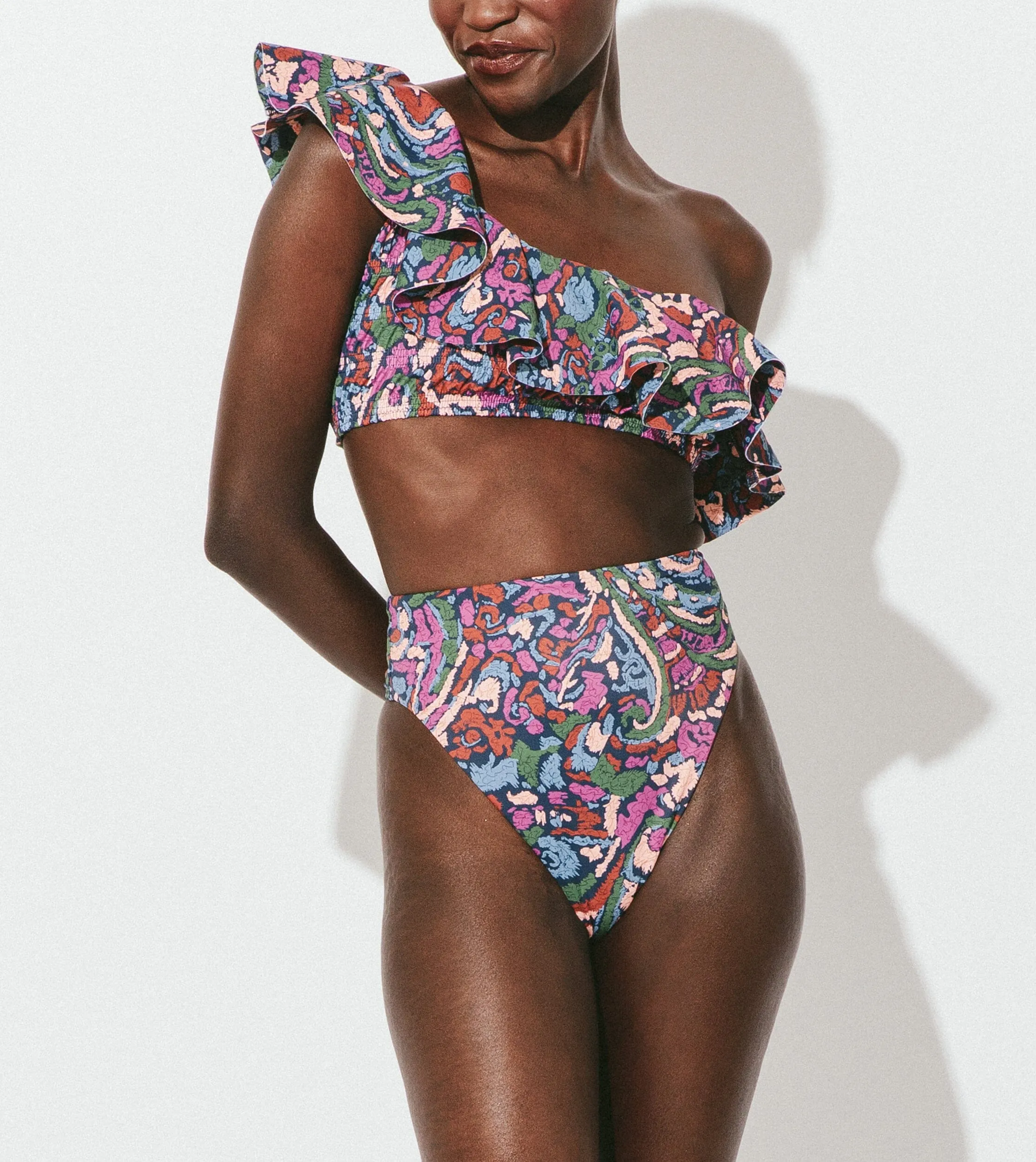 Mae Top | Corozal
