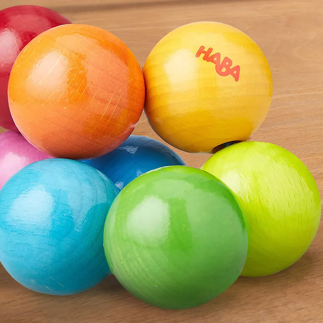 Magica Wooden Beads Clutching Toy